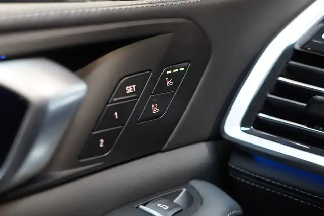 BMW X5 xDrive 45e M Sport INDIVIDUAL*B&O*AHK*LASER*TAUSCH Ansicht 33