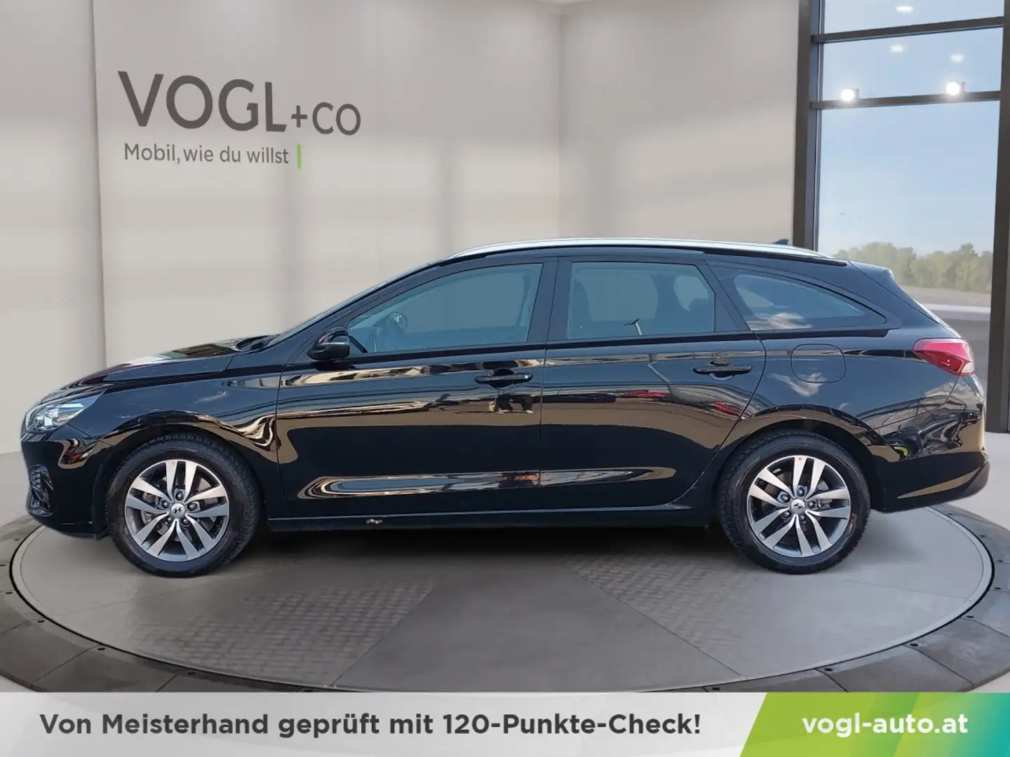 Hyundai i30 CW 1.5 DPI Edition 30 Schwarz - 2