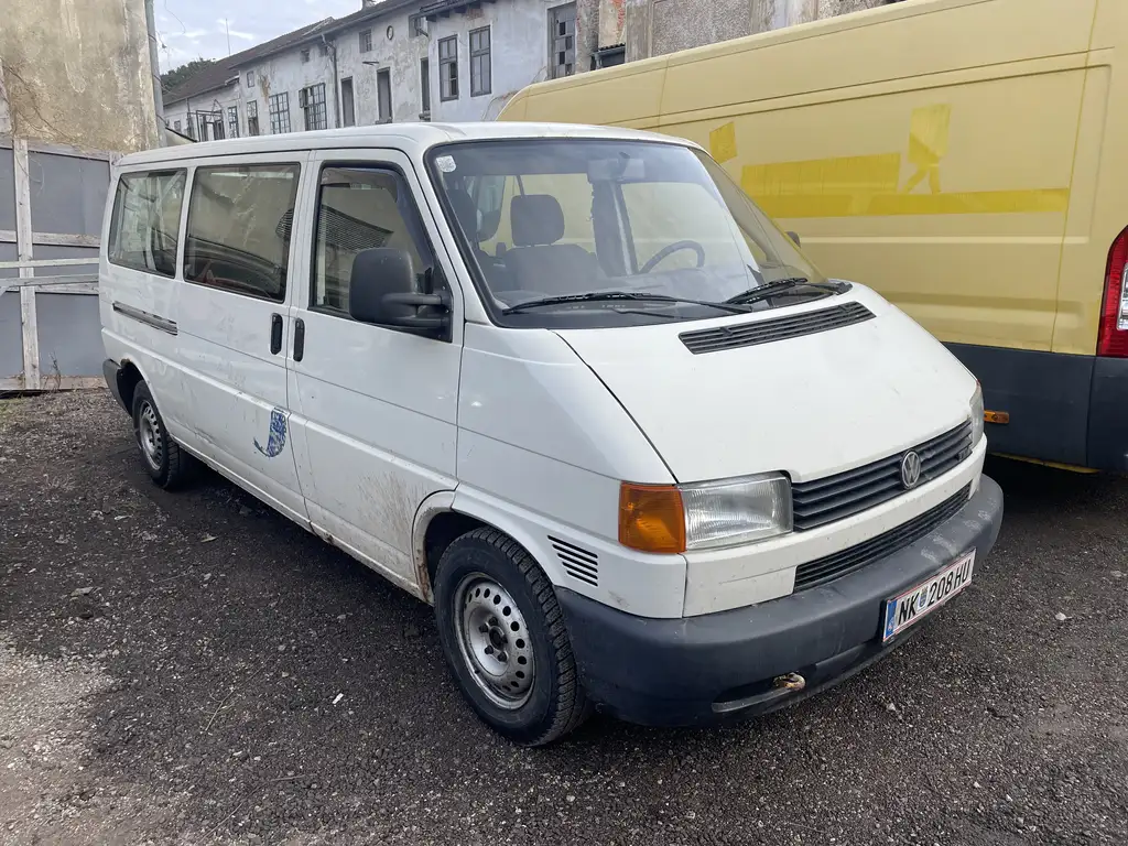 Volkswagen T4 Multivan 2003 из Европы — купить под ключ