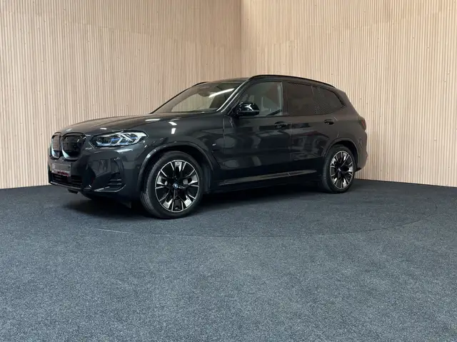 BMW iX3 iX3 80 kWh