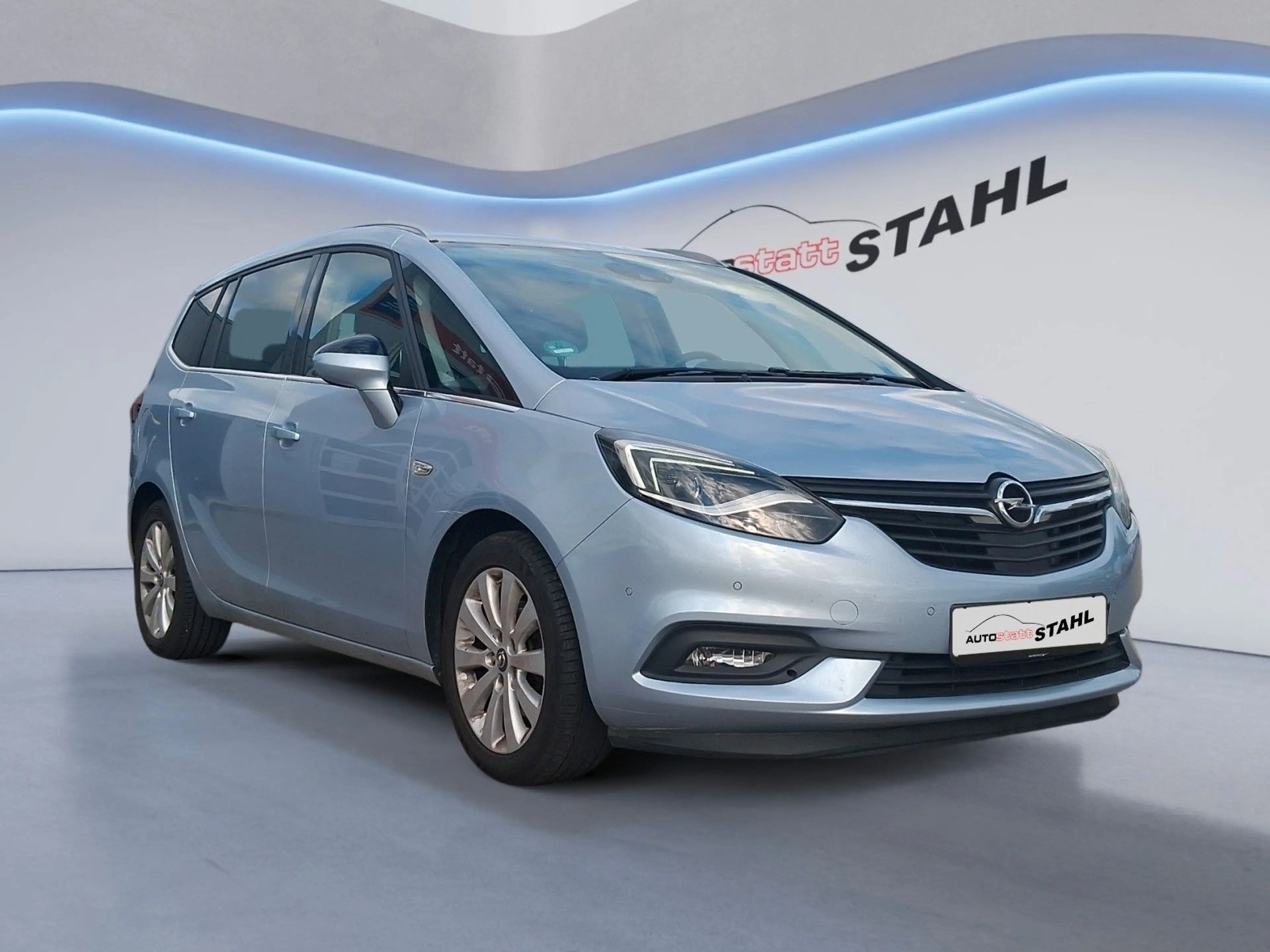 Opel Zafira C Innovation — photo 7