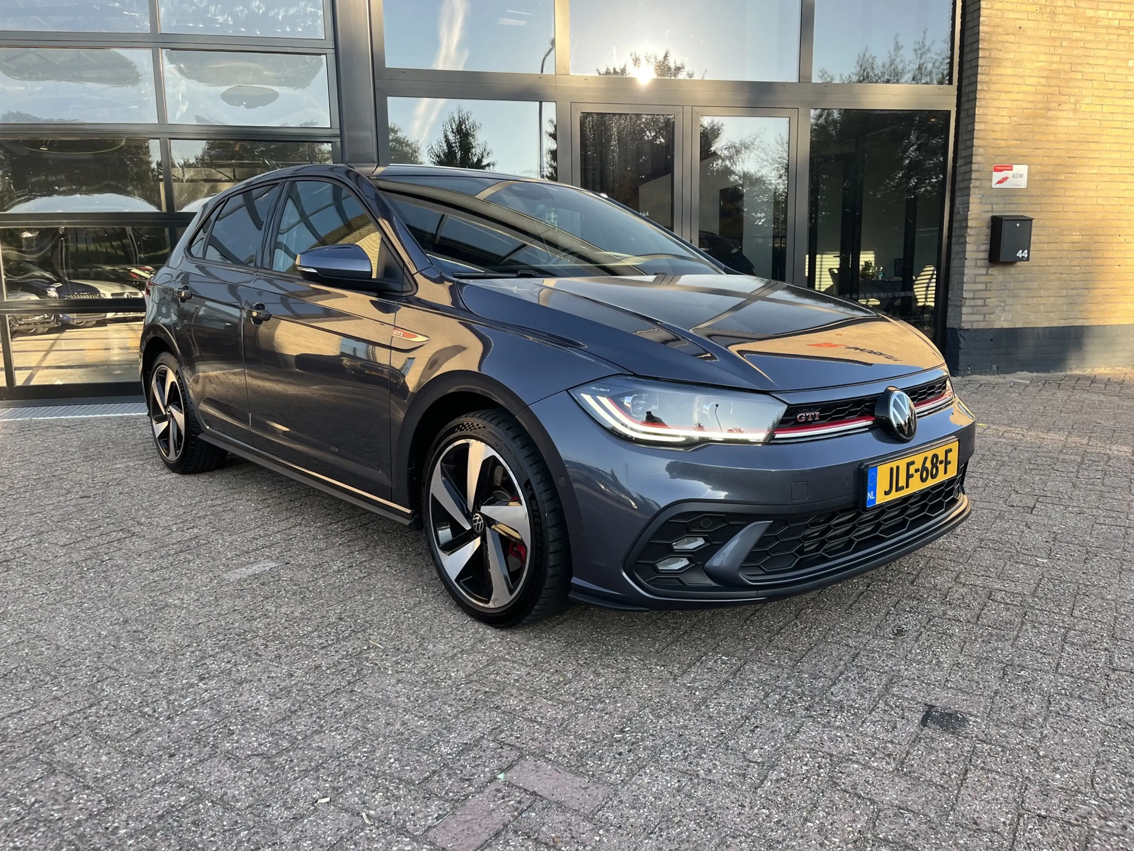 Volkswagen Polo GTI 2.0 TSI Virtual, Automaat, Carplay — photo 6