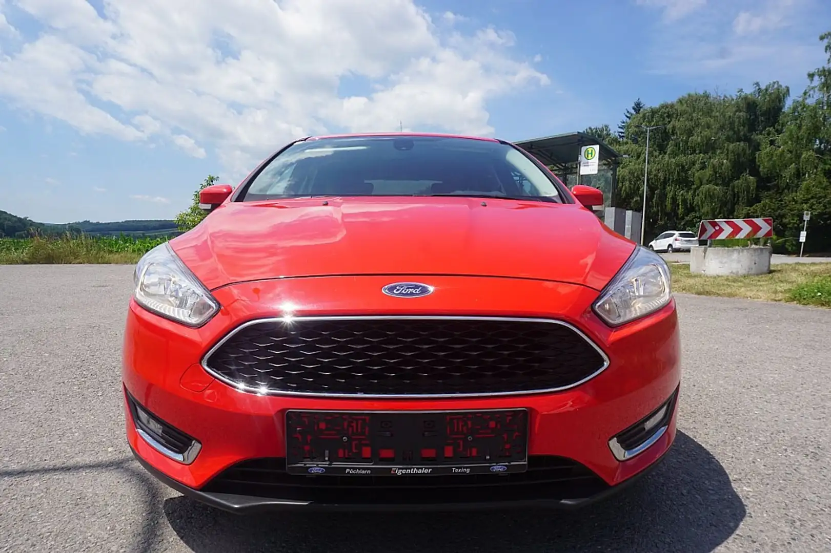 Ford Focus 1,6Ti-VCT Trend Rot - 1