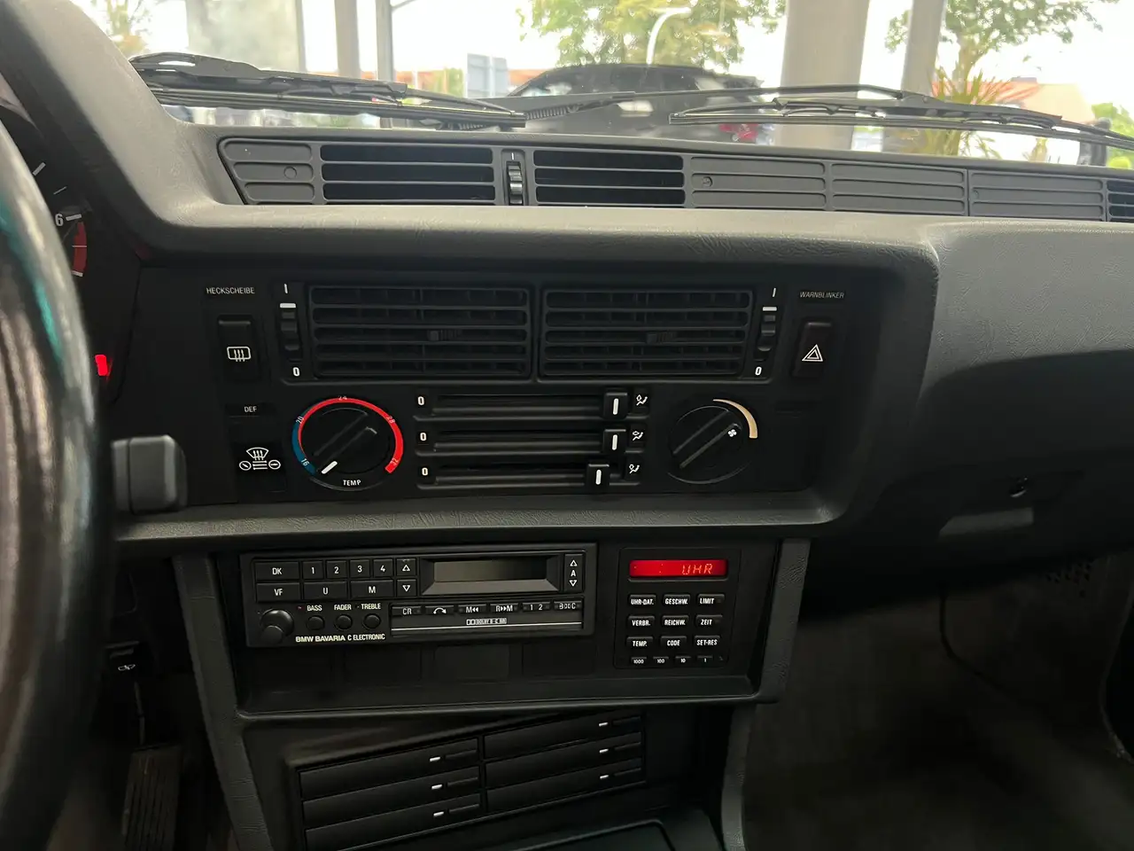 BMW 635 CSI Coupe 1.Hand*Schiebedach*Tempomat, foto 11