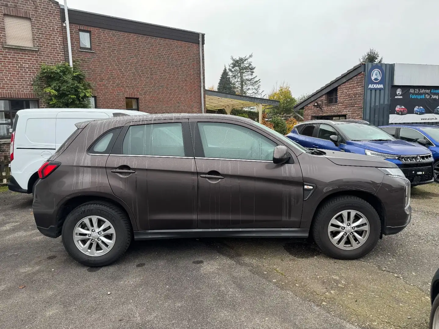 Mitsubishi ASX Intro Edition 2WD Braun - 2