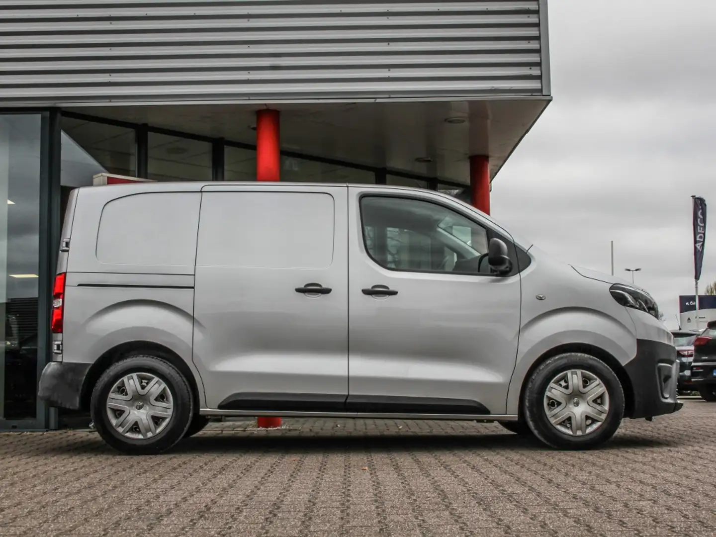 Toyota Proace Compact 1.6 D-4D Cool Comfort | L1 | Automaat | Cr Argento - 2