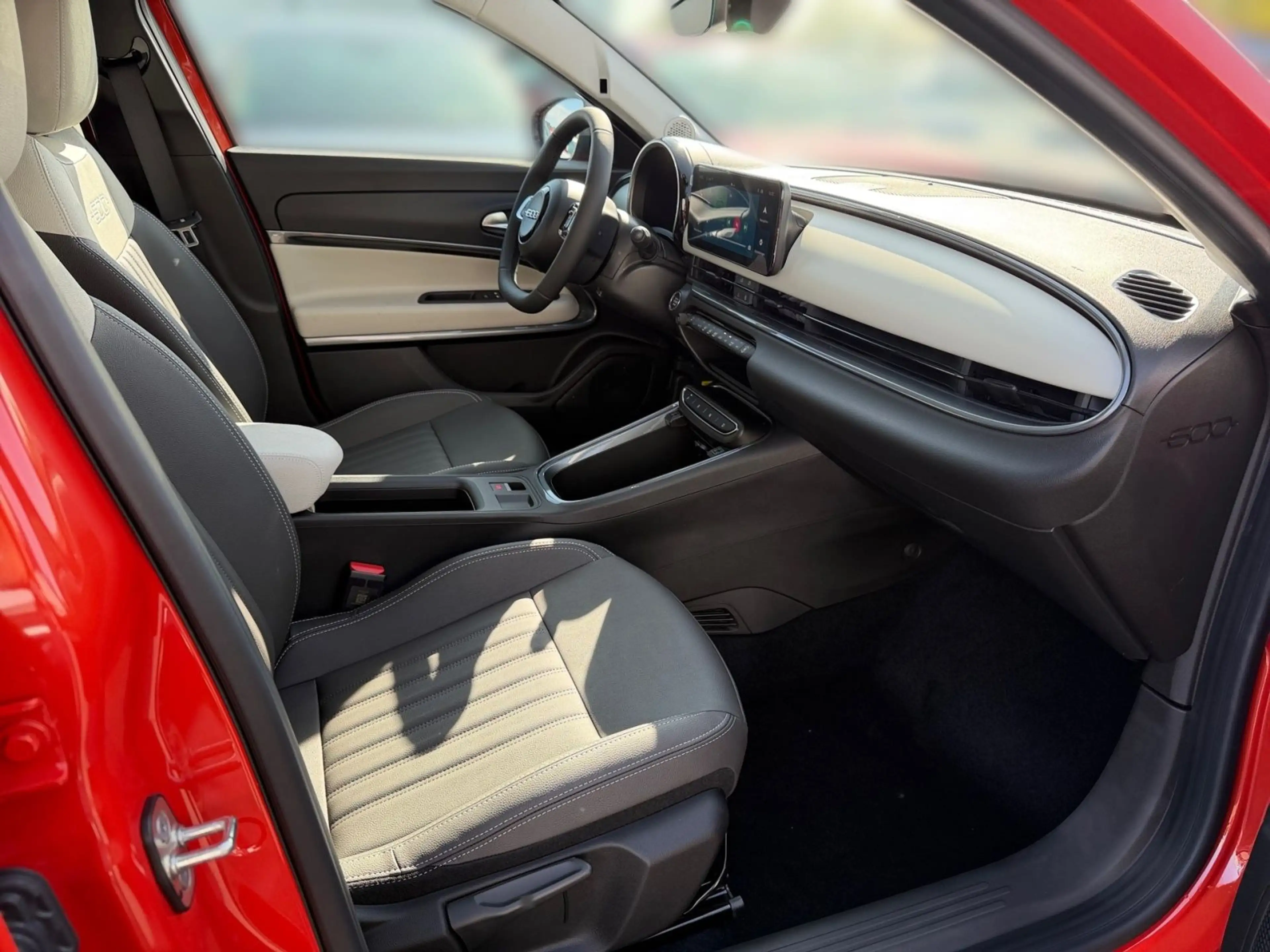 Fiat 600 1.2 La Prima Hybrid — photo 14