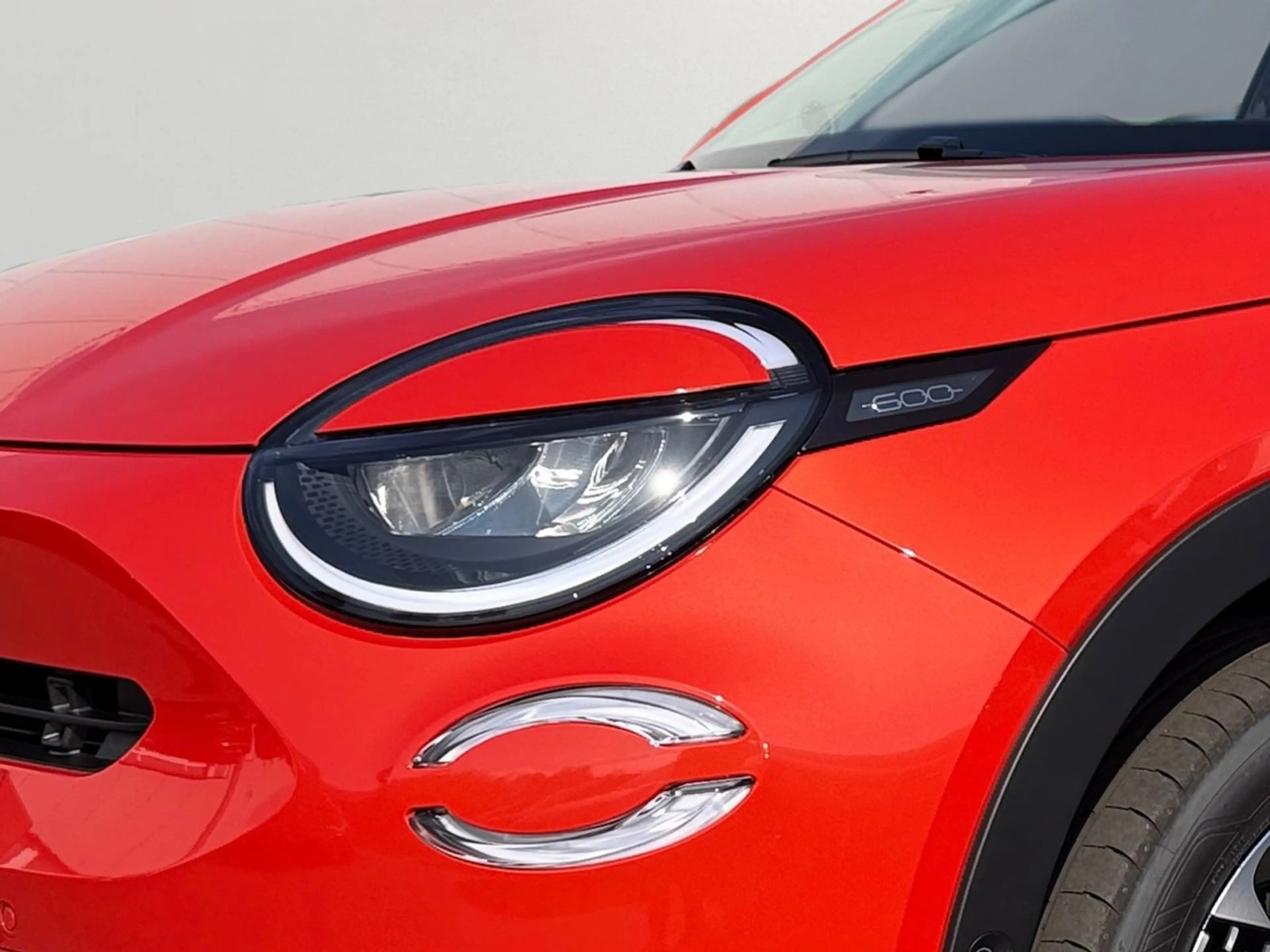 Fiat 600 1.2 La Prima Hybrid — photo 5