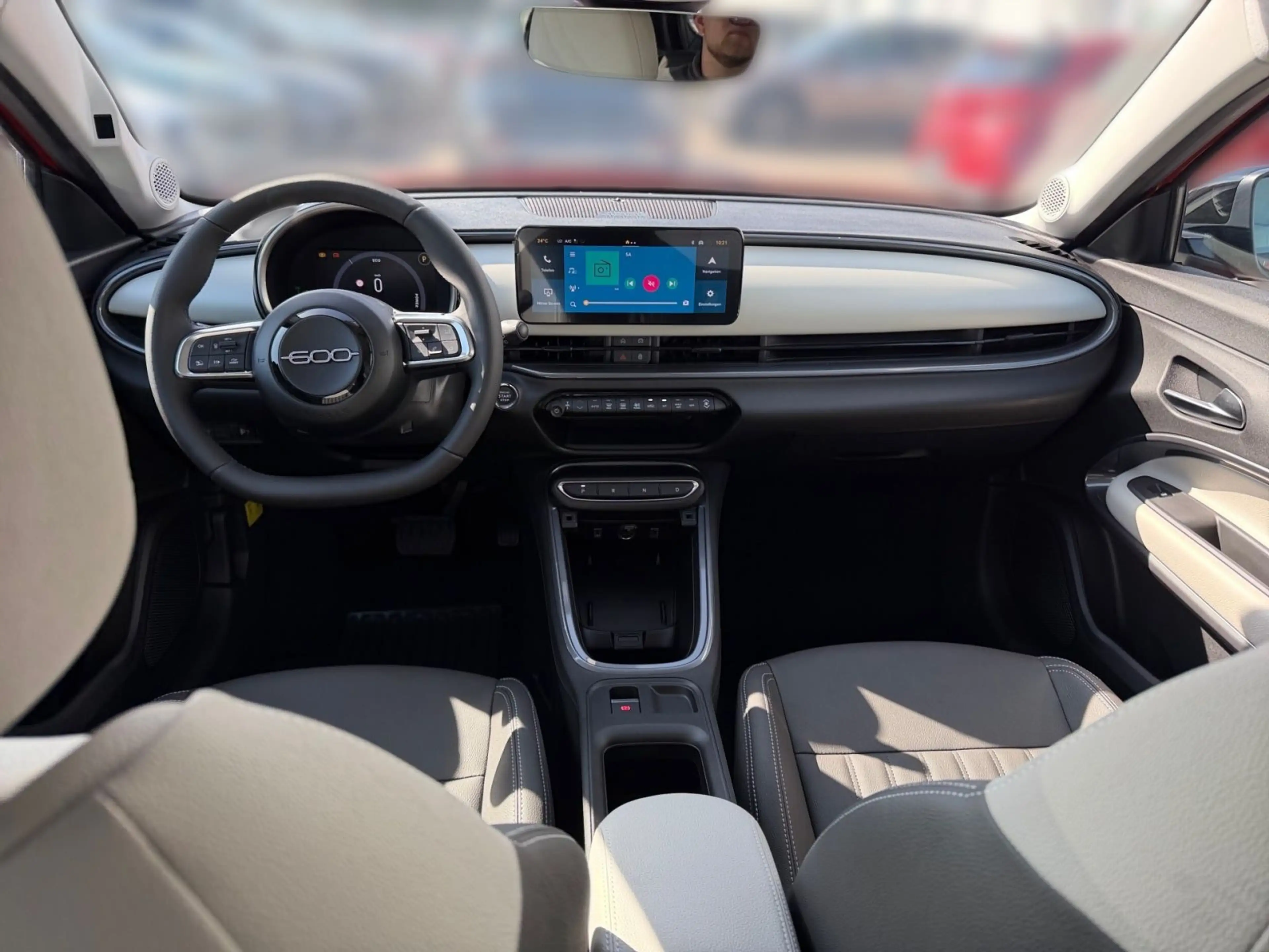 Fiat 600 1.2 La Prima Hybrid — photo 11