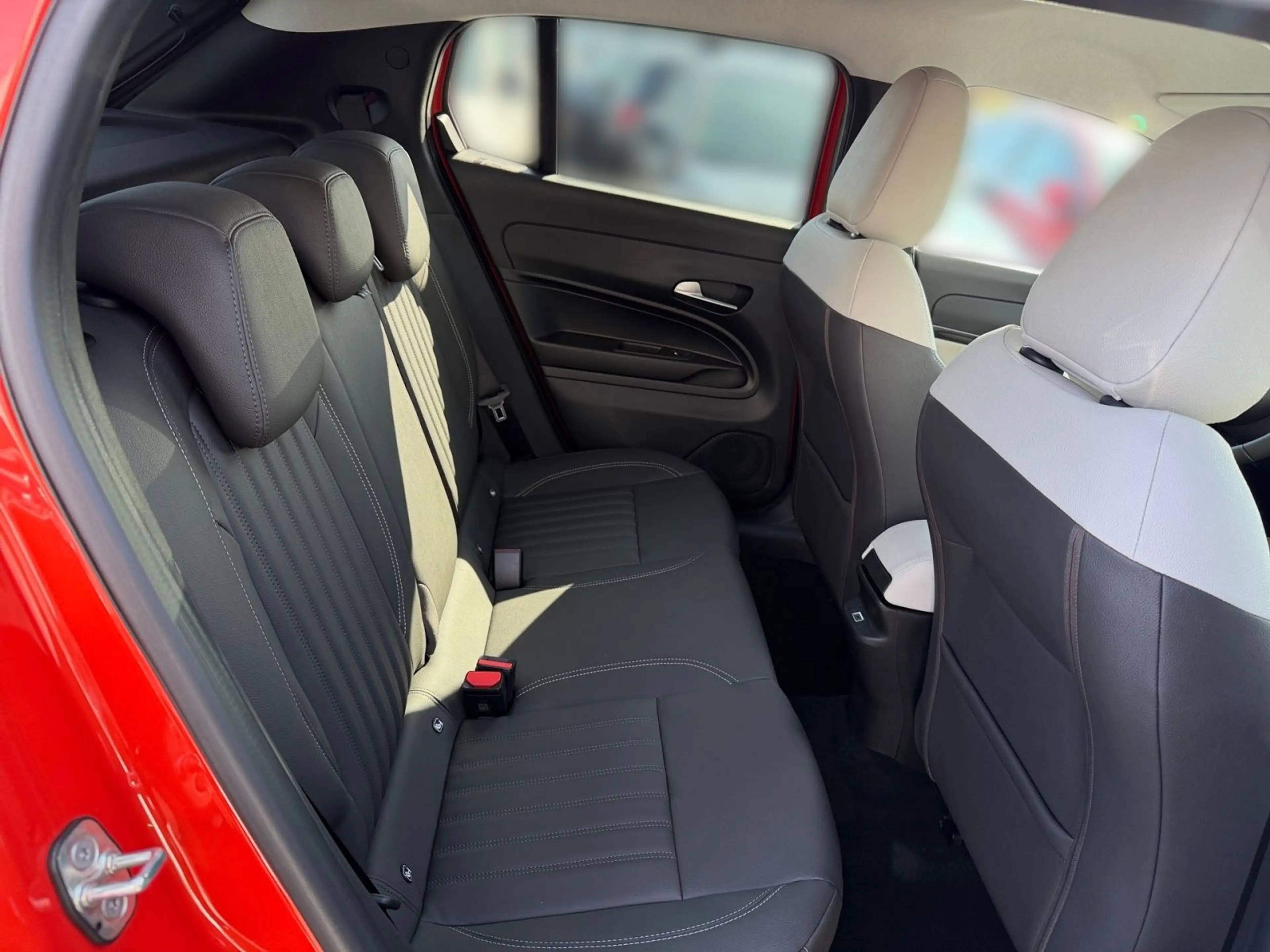 Fiat 600 1.2 La Prima Hybrid — photo 13