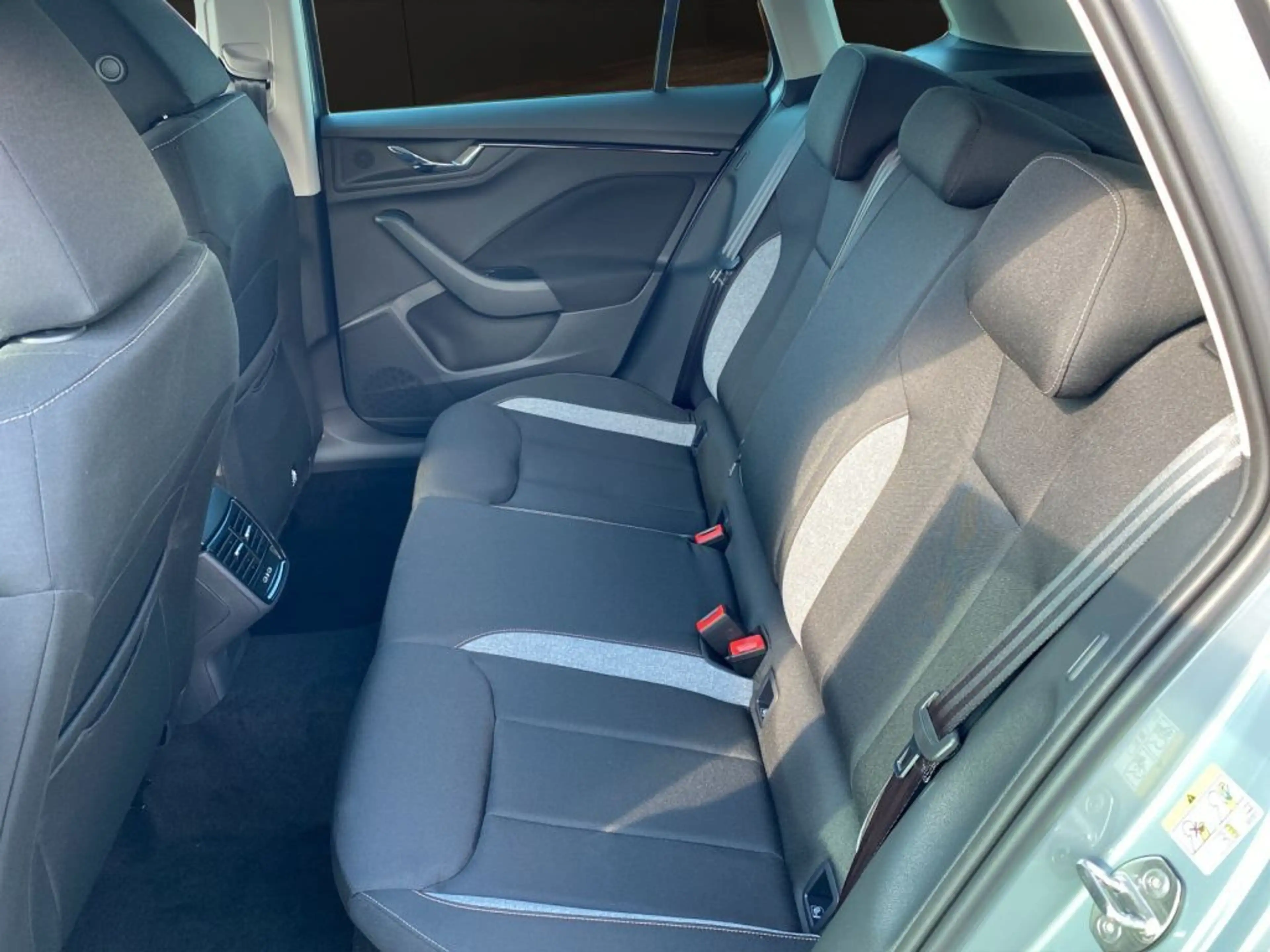 Skoda Kamiq 1.0 TSI DSG Balance+5 JAHRE WERKSGARANTIE+ — photo 13
