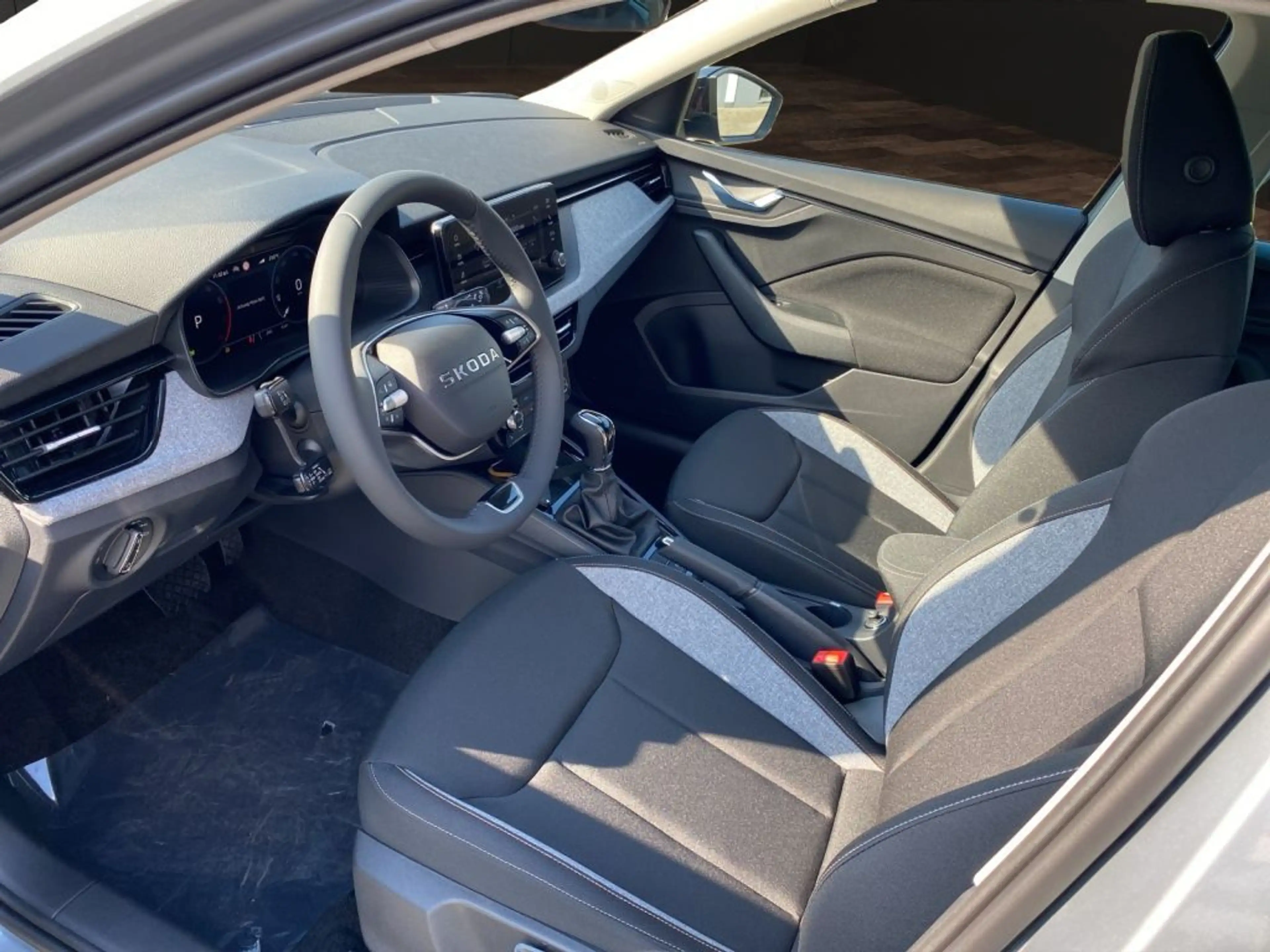 Skoda Kamiq 1.0 TSI DSG Balance+5 JAHRE WERKSGARANTIE+ — photo 6