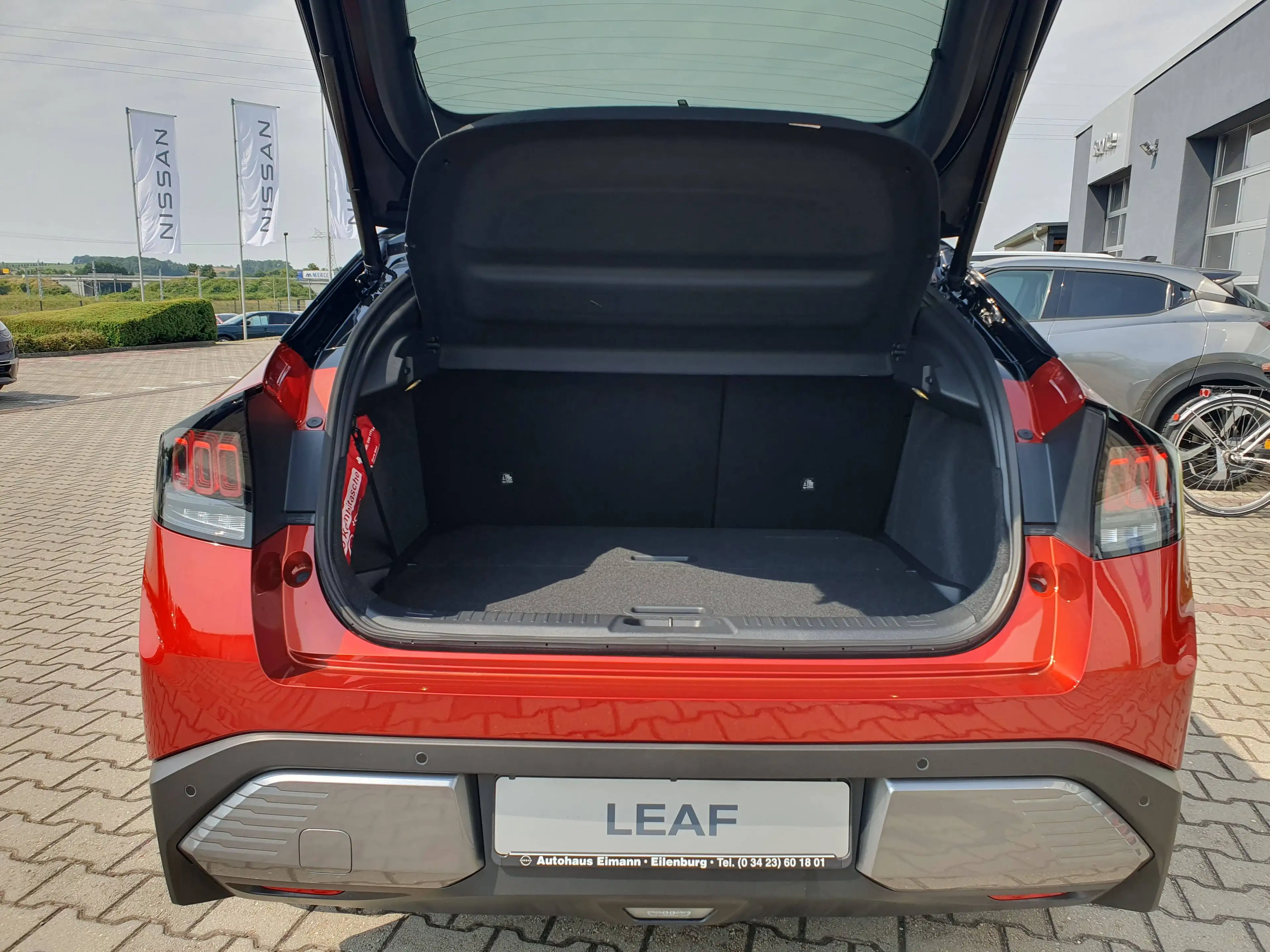 Nissan Leaf Leaf 75 kWh Advance V2L 2 Farben — photo 5