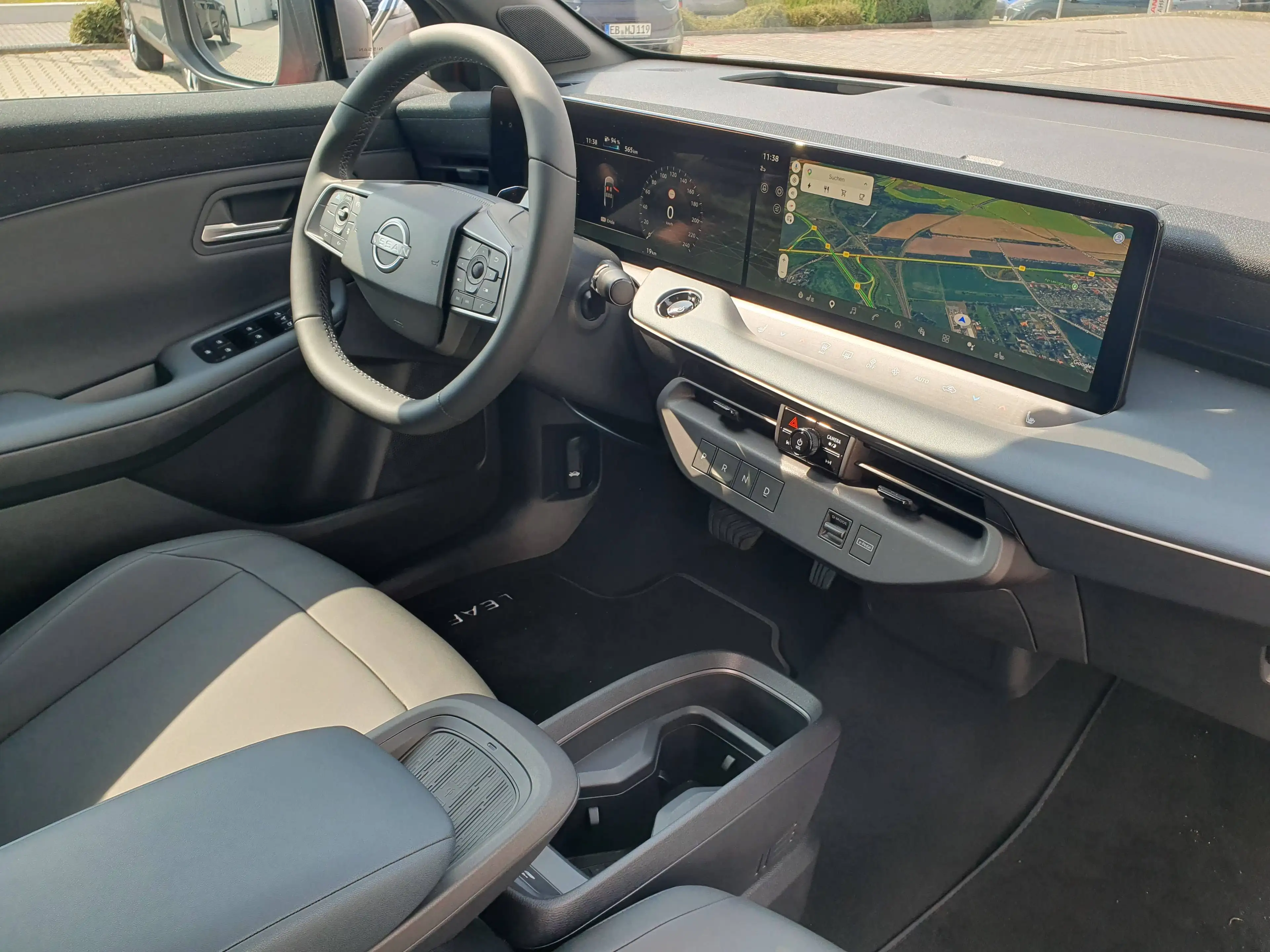 Nissan Leaf Leaf 75 kWh Advance V2L 2 Farben — photo 15