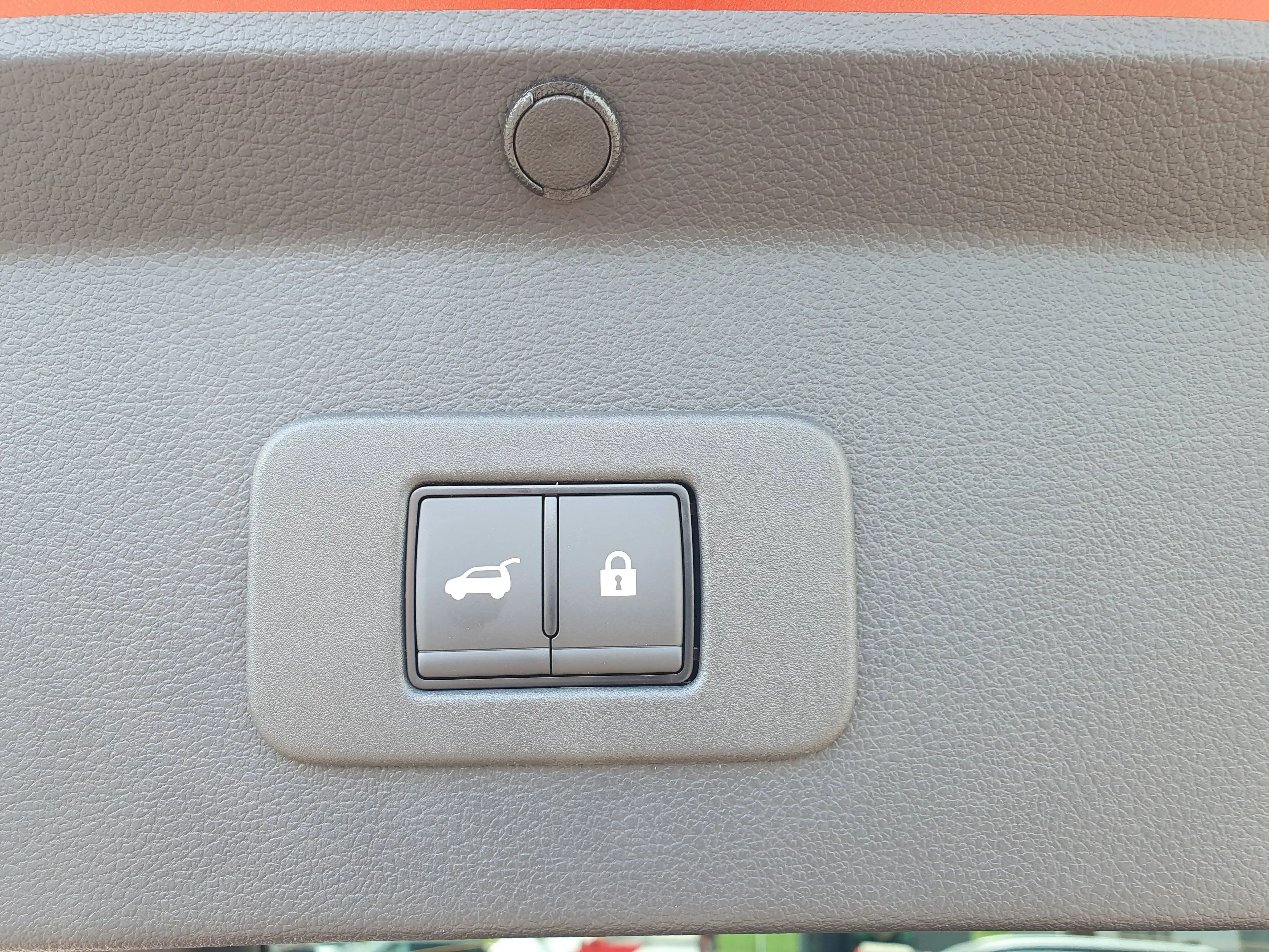 Nissan Leaf Leaf 75 kWh Advance V2L 2 Farben — photo 6