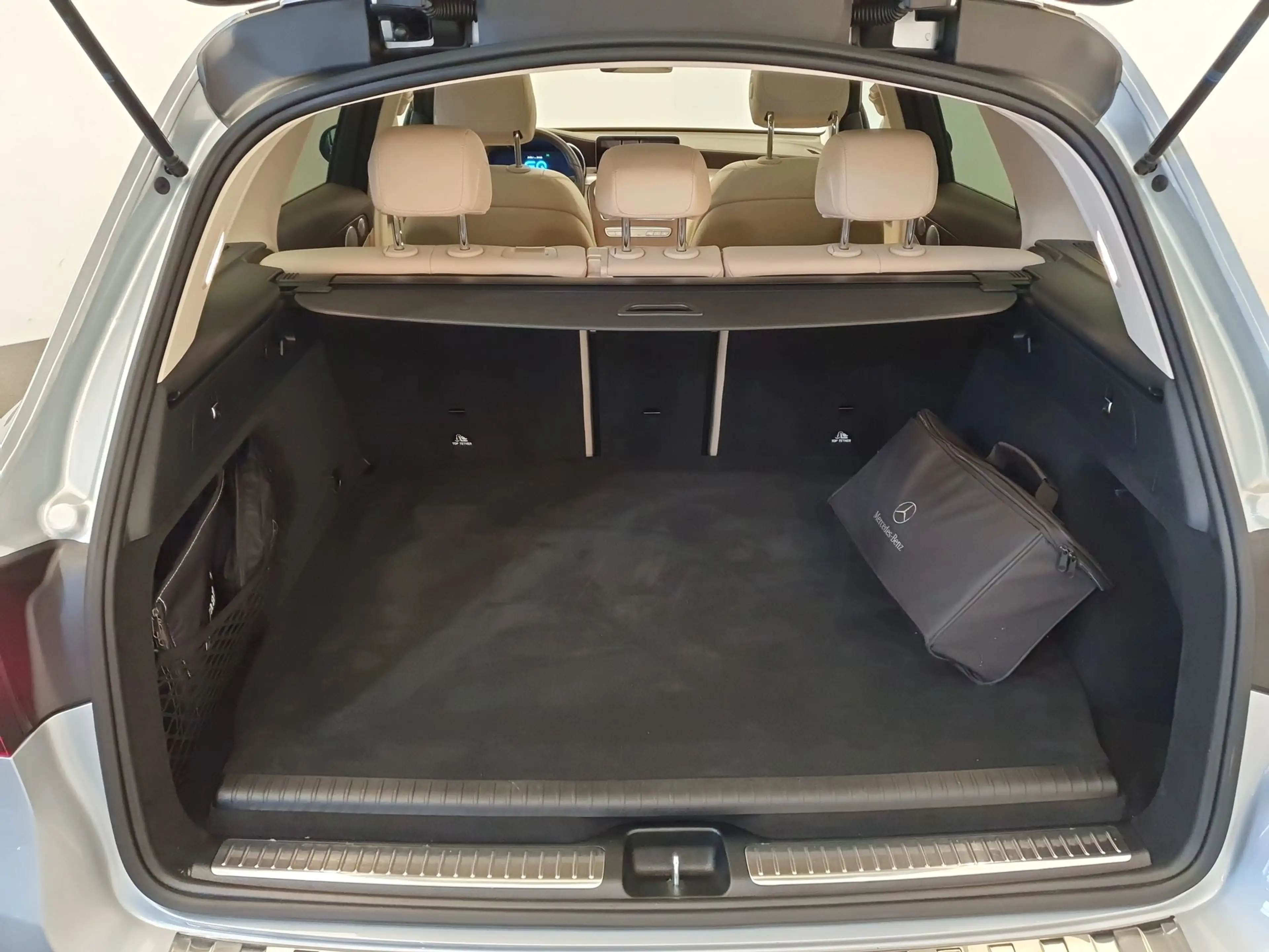 Mercedes-Benz GLC 300 300e 4MATIC Premium Plus Panoramadak, Leder, Burme — photo 20