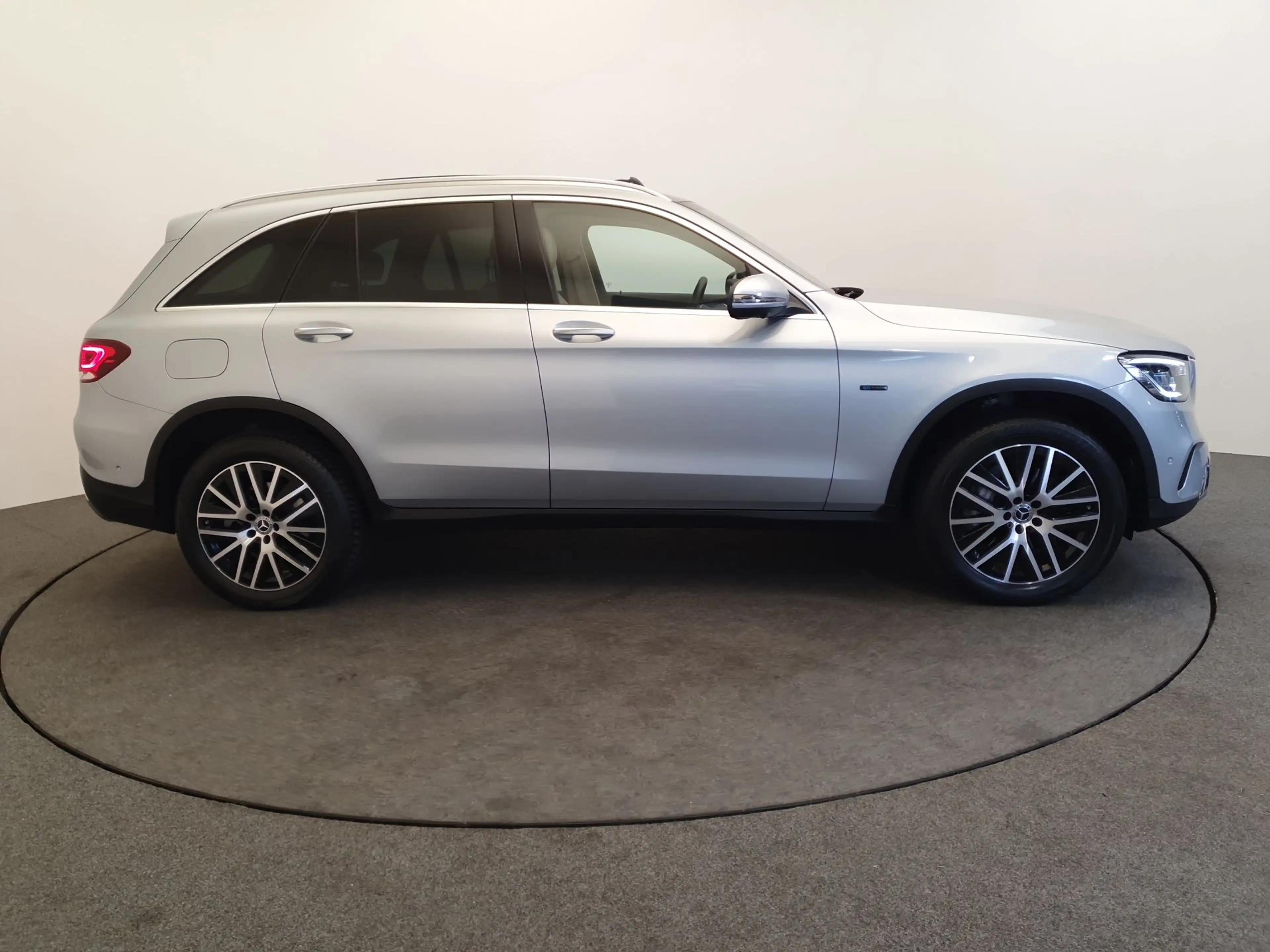 Mercedes-Benz GLC 300 300e 4MATIC Premium Plus Panoramadak, Leder, Burme — photo 6