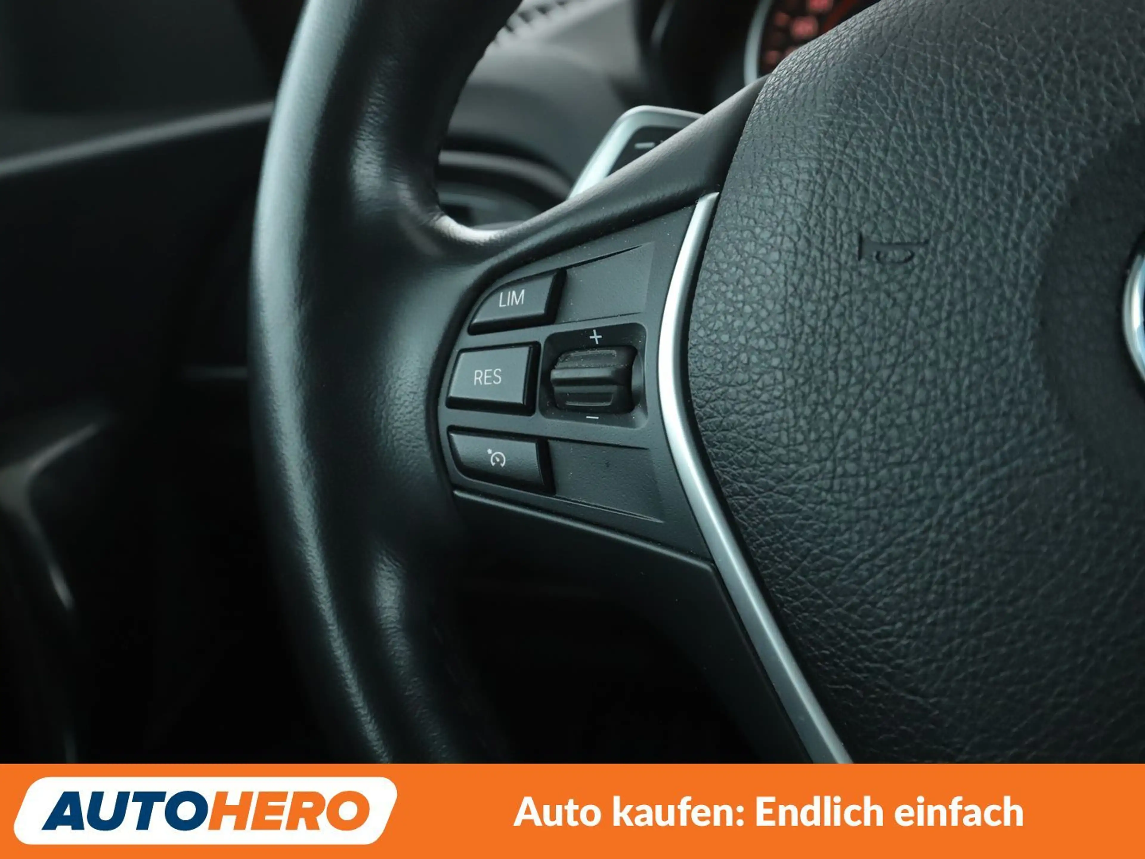 BMW 220 220i Sport Line Aut*NAVI*XENON*TEMPO*PDC*SHZ* — photo 25