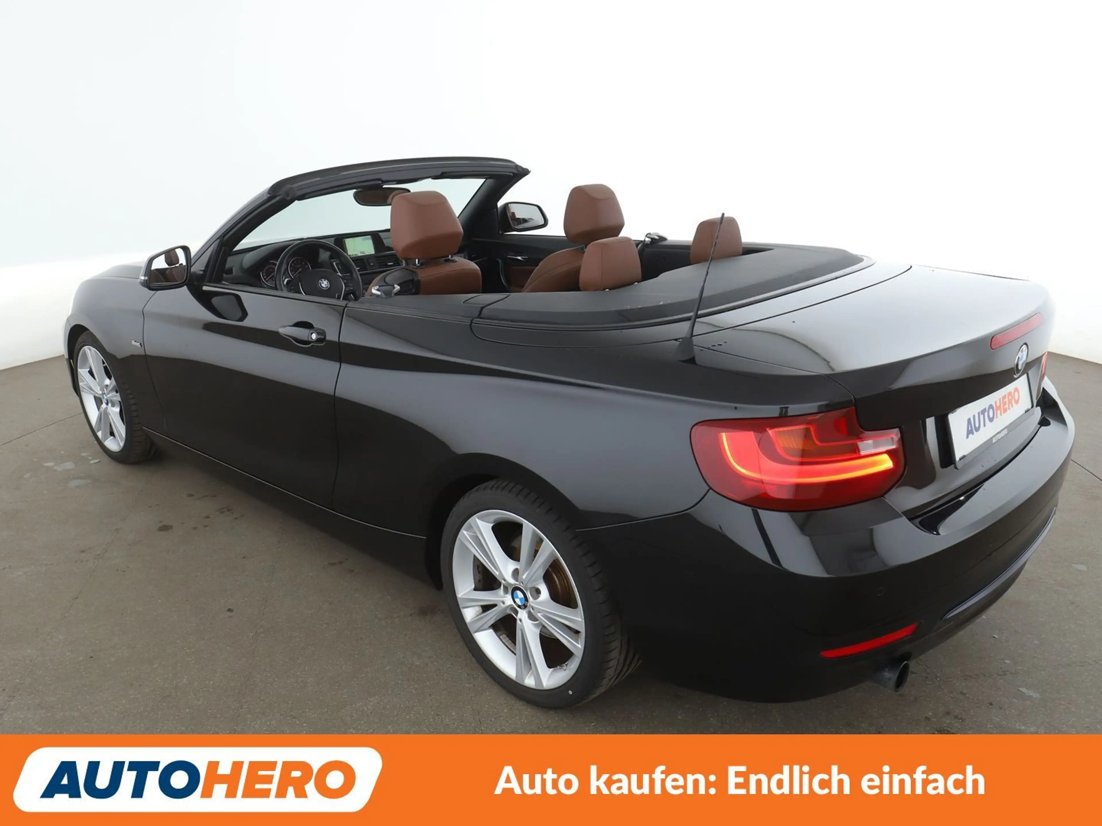 BMW 220 220i Sport Line Aut*NAVI*XENON*TEMPO*PDC*SHZ* — photo 28