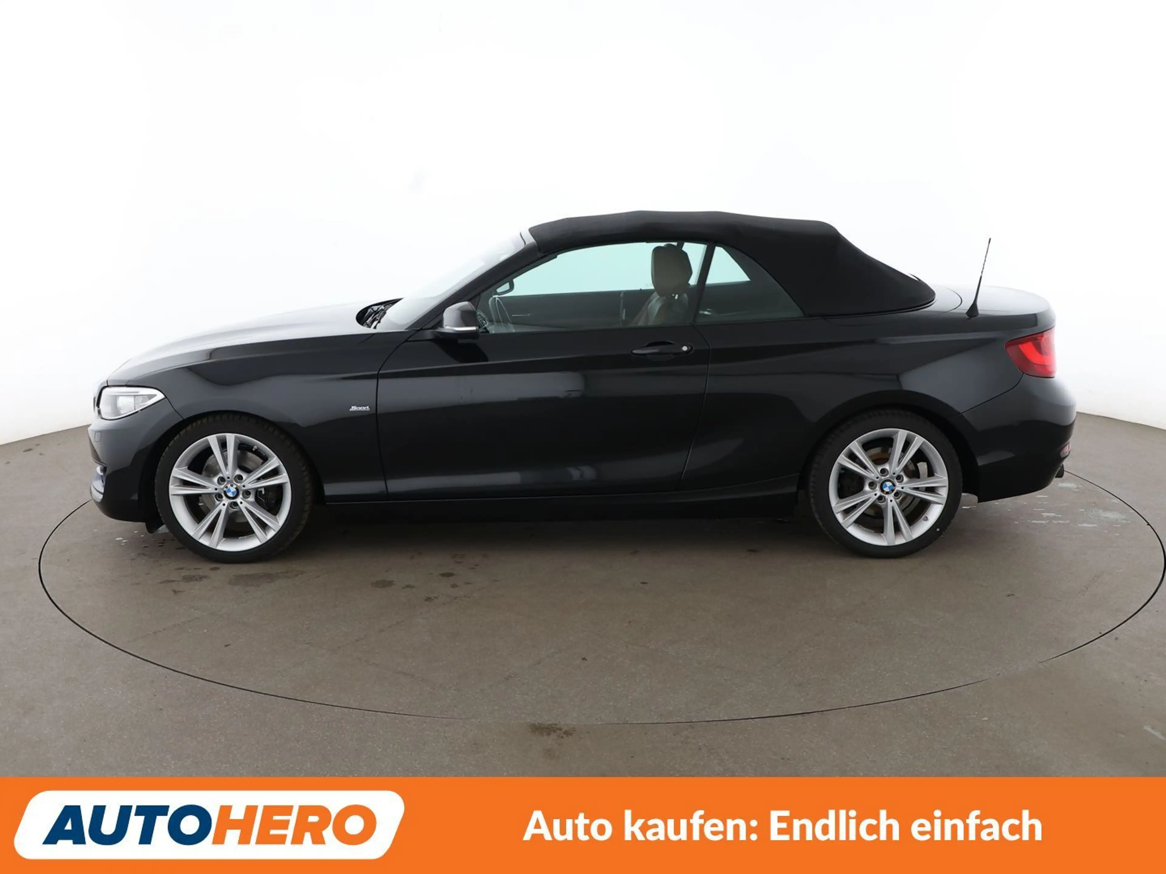 BMW 220 220i Sport Line Aut*NAVI*XENON*TEMPO*PDC*SHZ* — photo 3