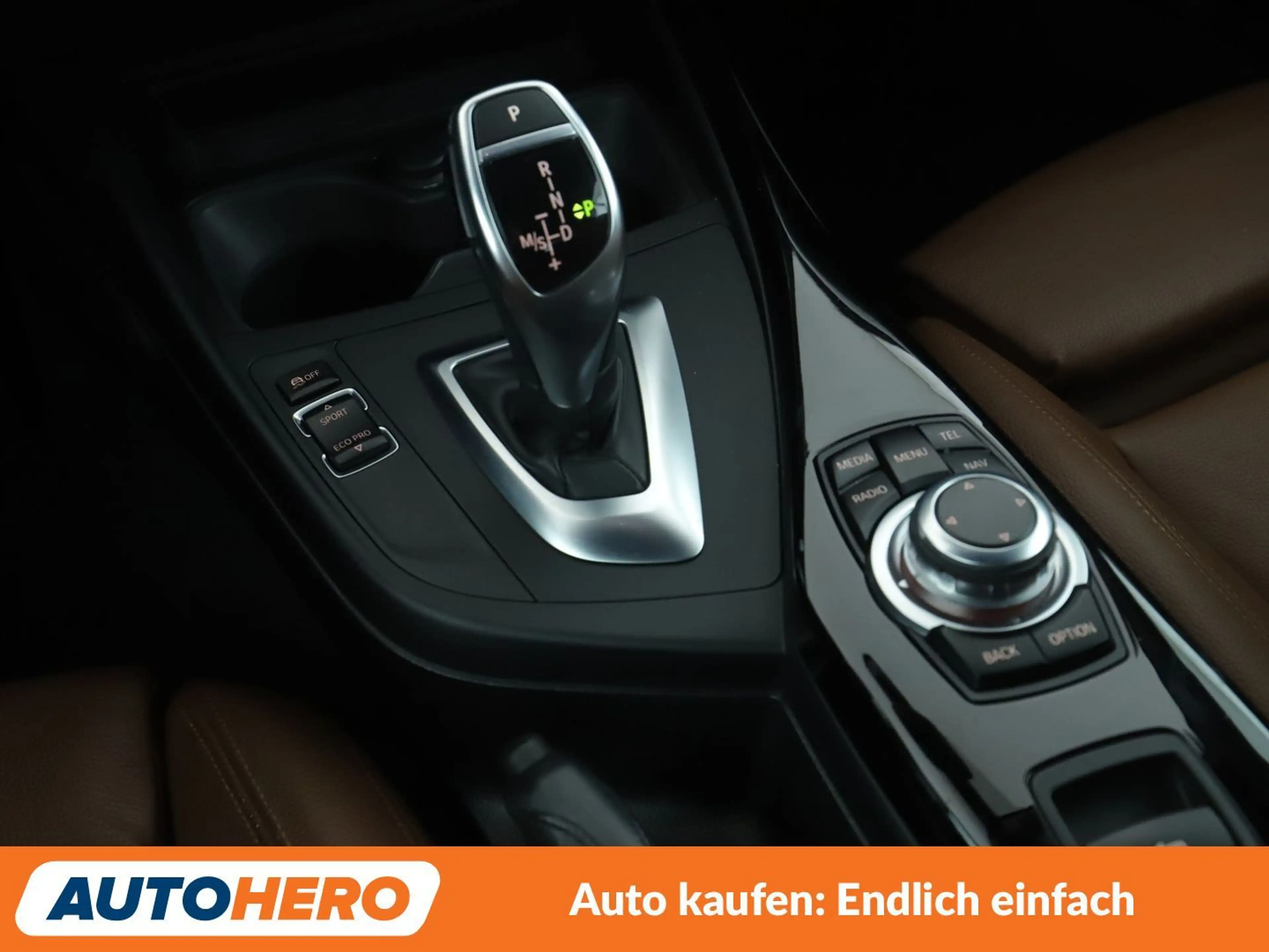 BMW 220 220i Sport Line Aut*NAVI*XENON*TEMPO*PDC*SHZ* — photo 24