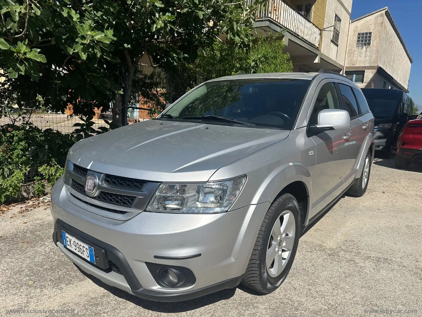 Fiat Freemont 2.0 Multijet 140 CV Silber - 1