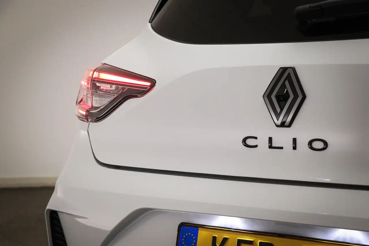 Renault Clio 2026 — фото 23