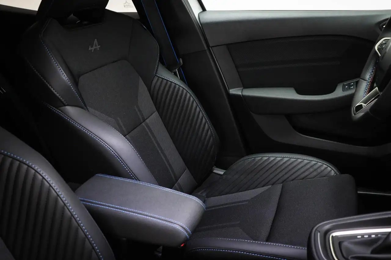 Renault Clio 2026 — фото 10