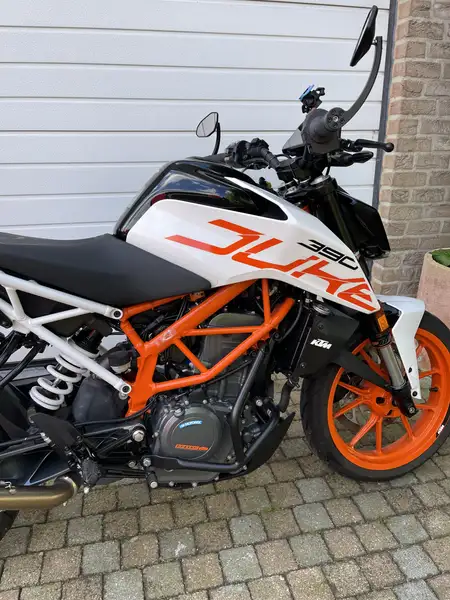 KTM 390 DUKE - foto 4