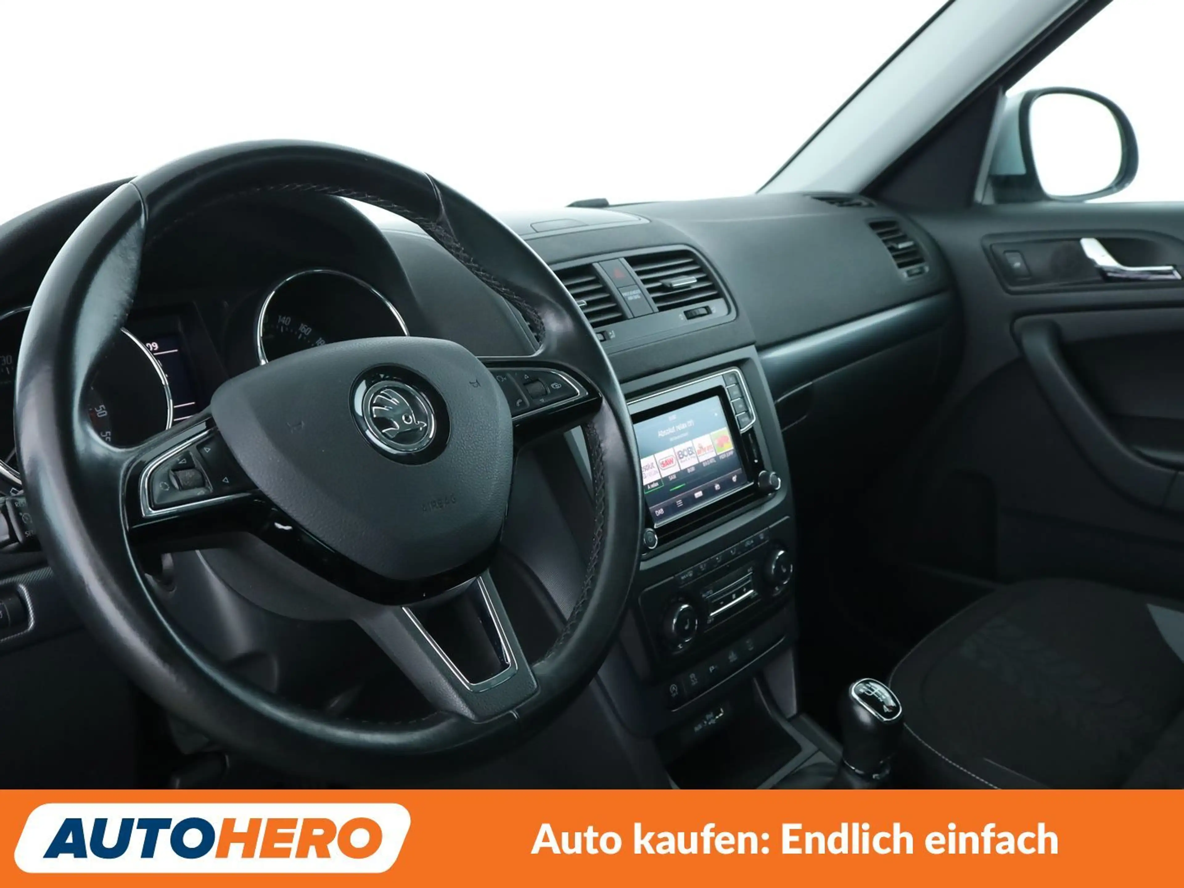 Skoda Yeti 2.0 TDI Ambition Outdoor 4x4*NAVI*XENON*PDC* — photo 11
