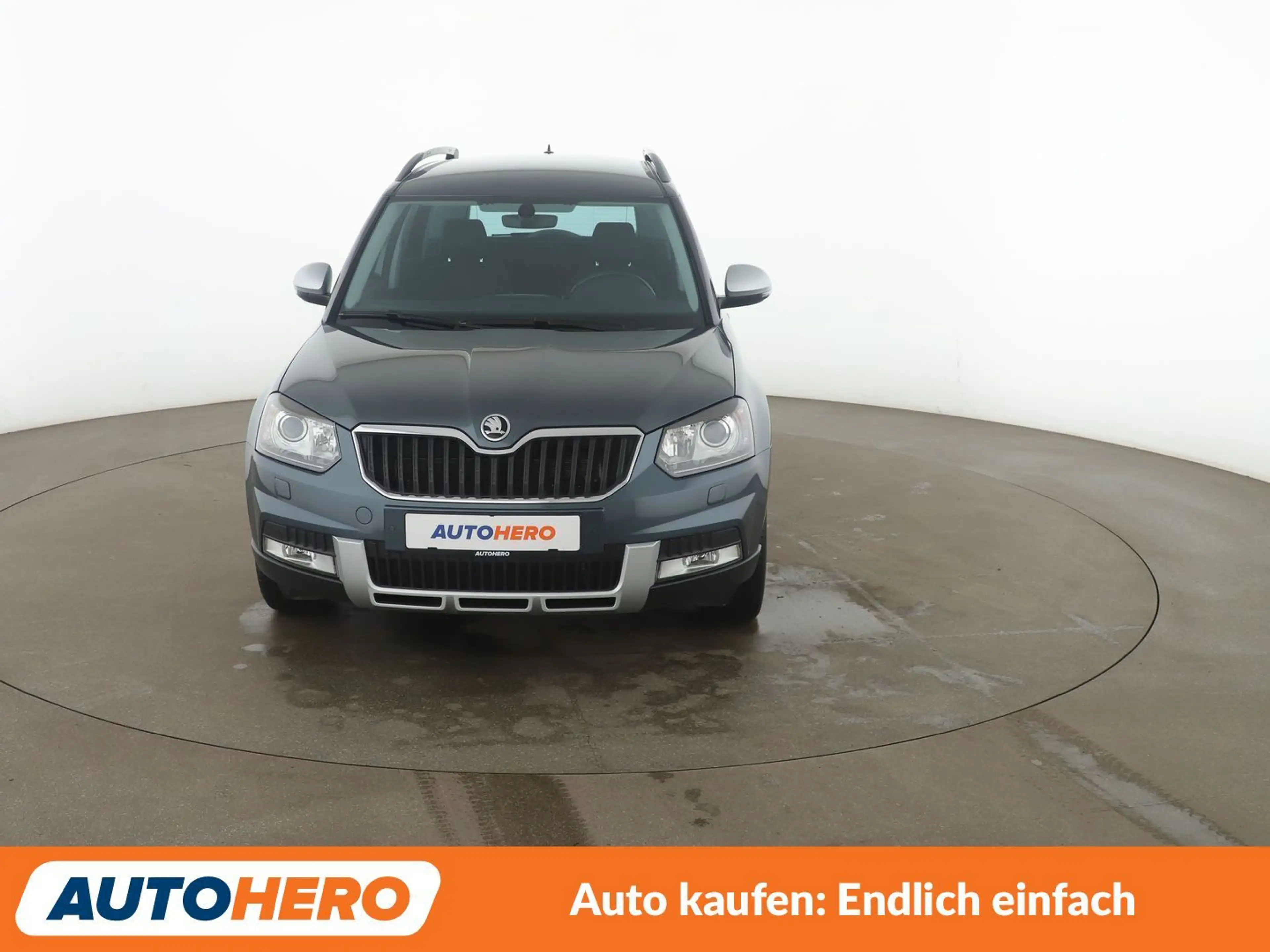 Skoda Yeti 2.0 TDI Ambition Outdoor 4x4*NAVI*XENON*PDC* — photo 9