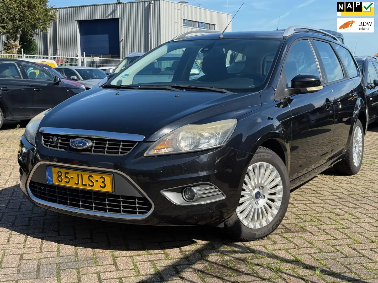 Ford Focus Wagon 1.8 Titanium | Nieuwe apk Negro - 1