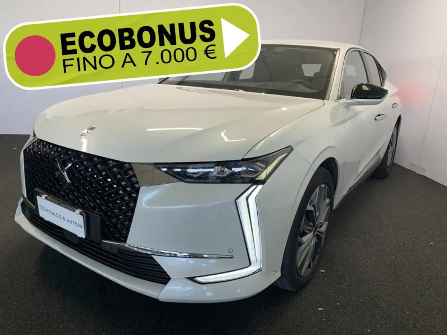 DS Automobiles DS 4 1.6 e-tense phev Trocadero 225cv auto Bianco - 1