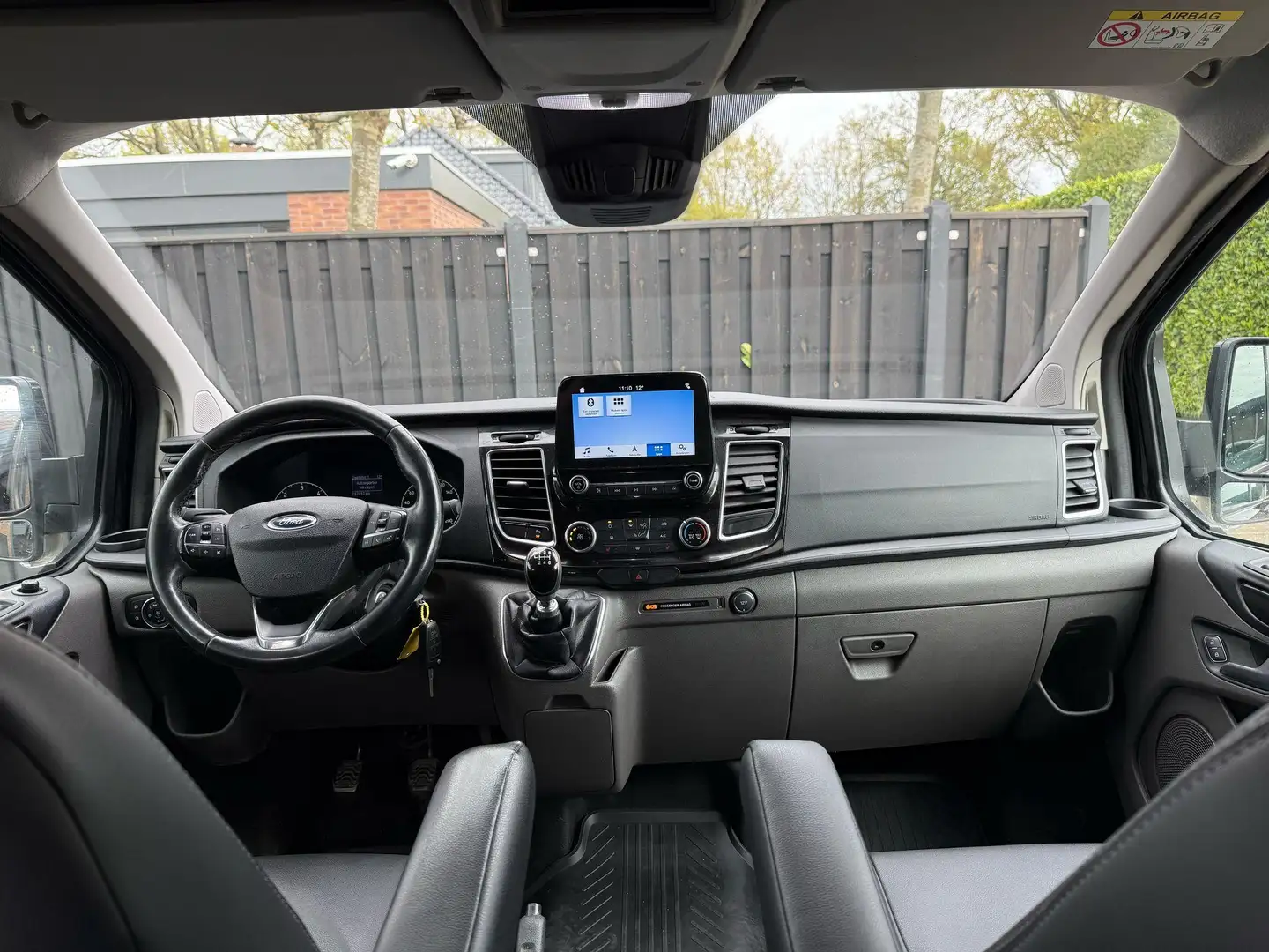 Ford Transit Custom 300 2.0 TDCI L2H1 Limited DC - 2