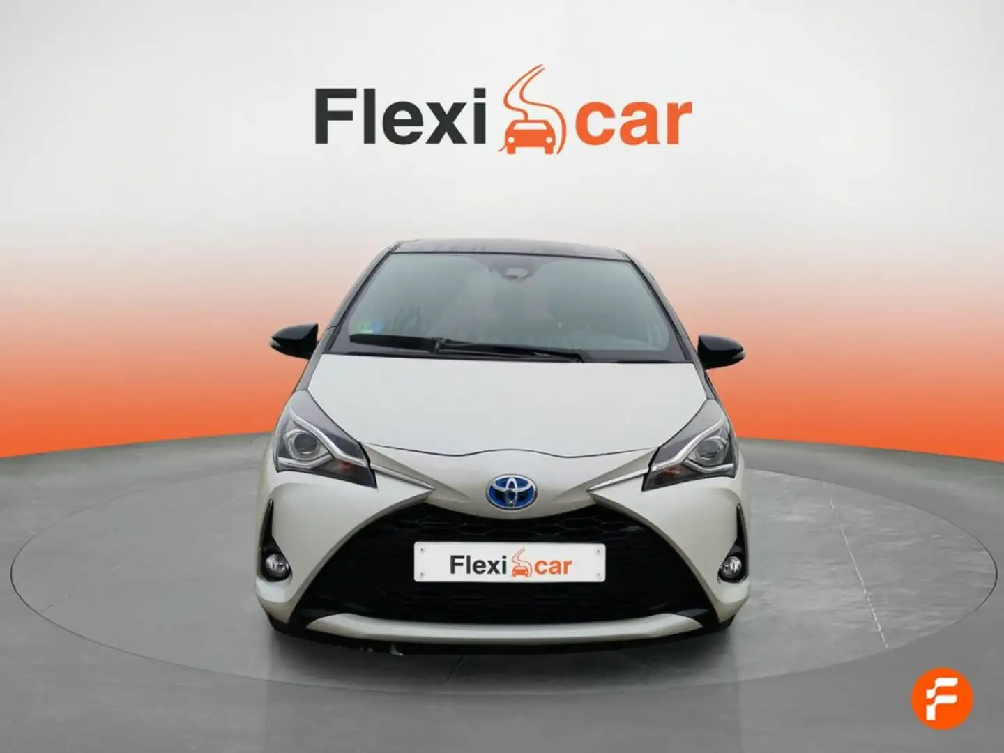 Toyota Yaris 1.5 Hybrid Active Amarillo - 2