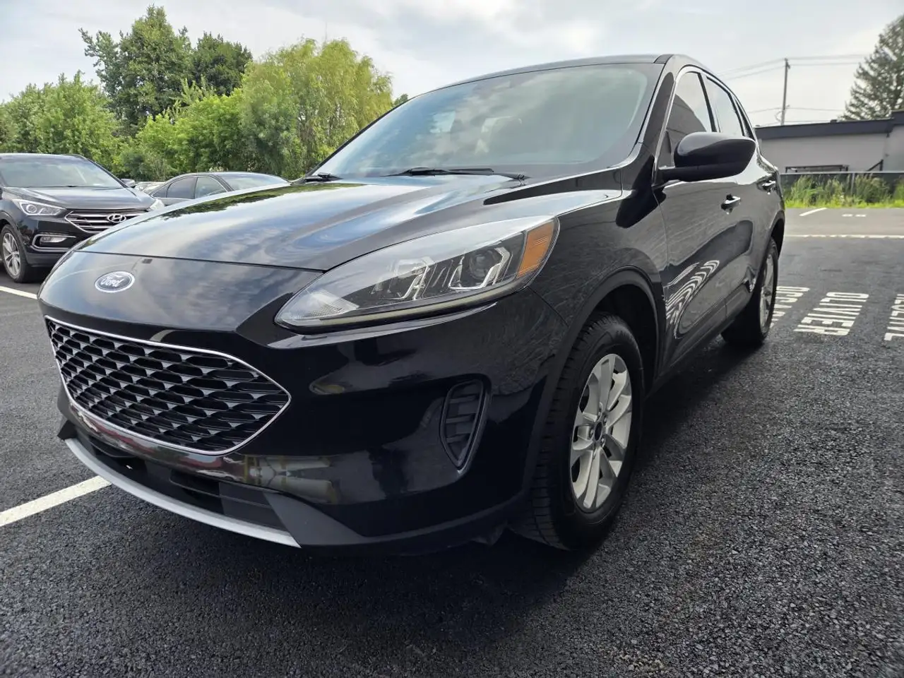 Ford Escape photo Ford Escape