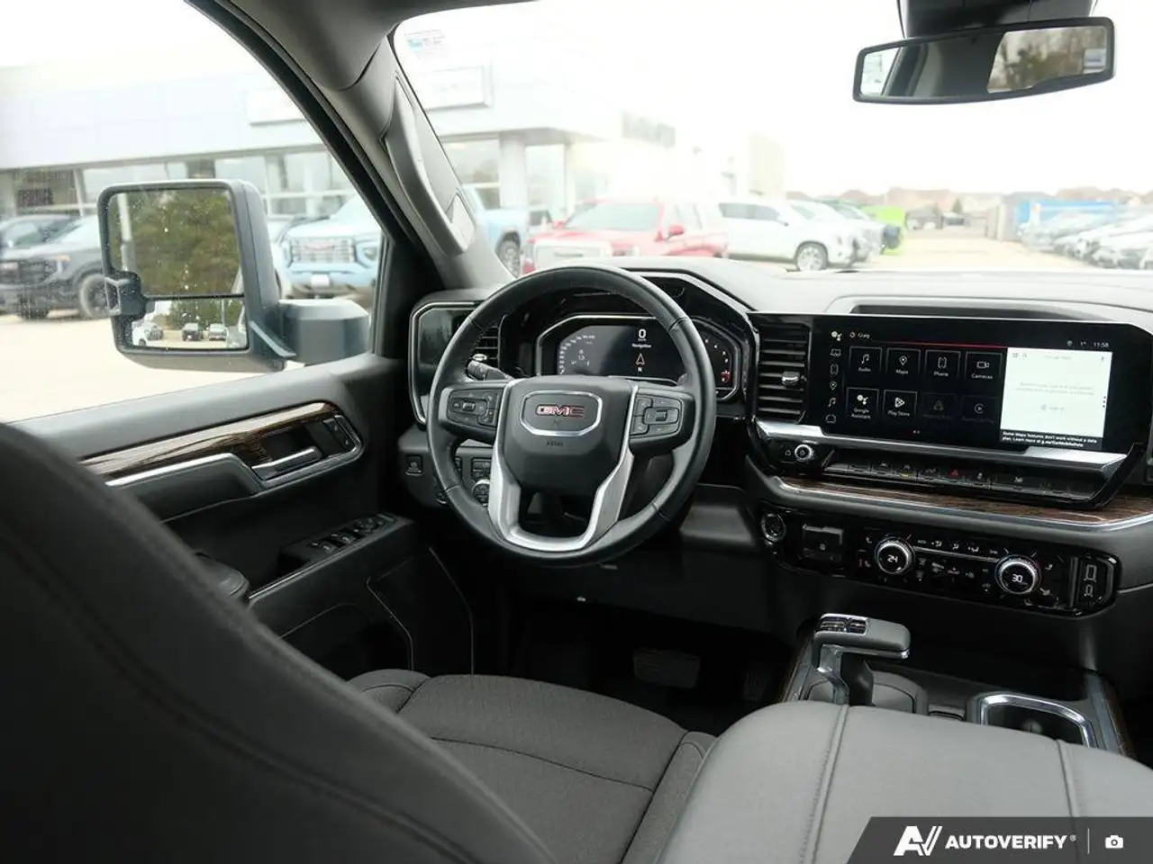 GMC Sierra 1500 снимка GMC Sierra 1500