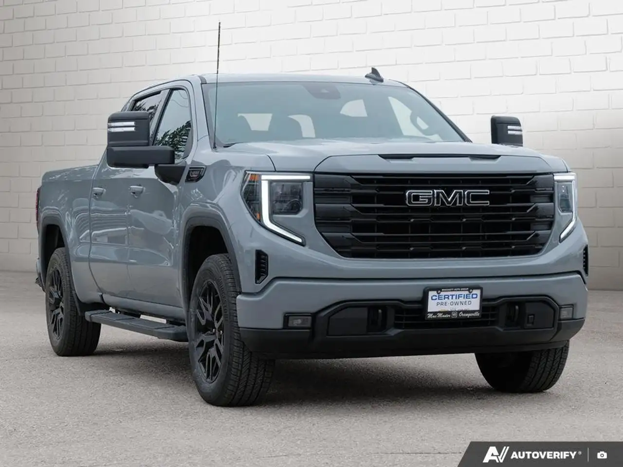 GMC Sierra 1500 снимка GMC Sierra 1500