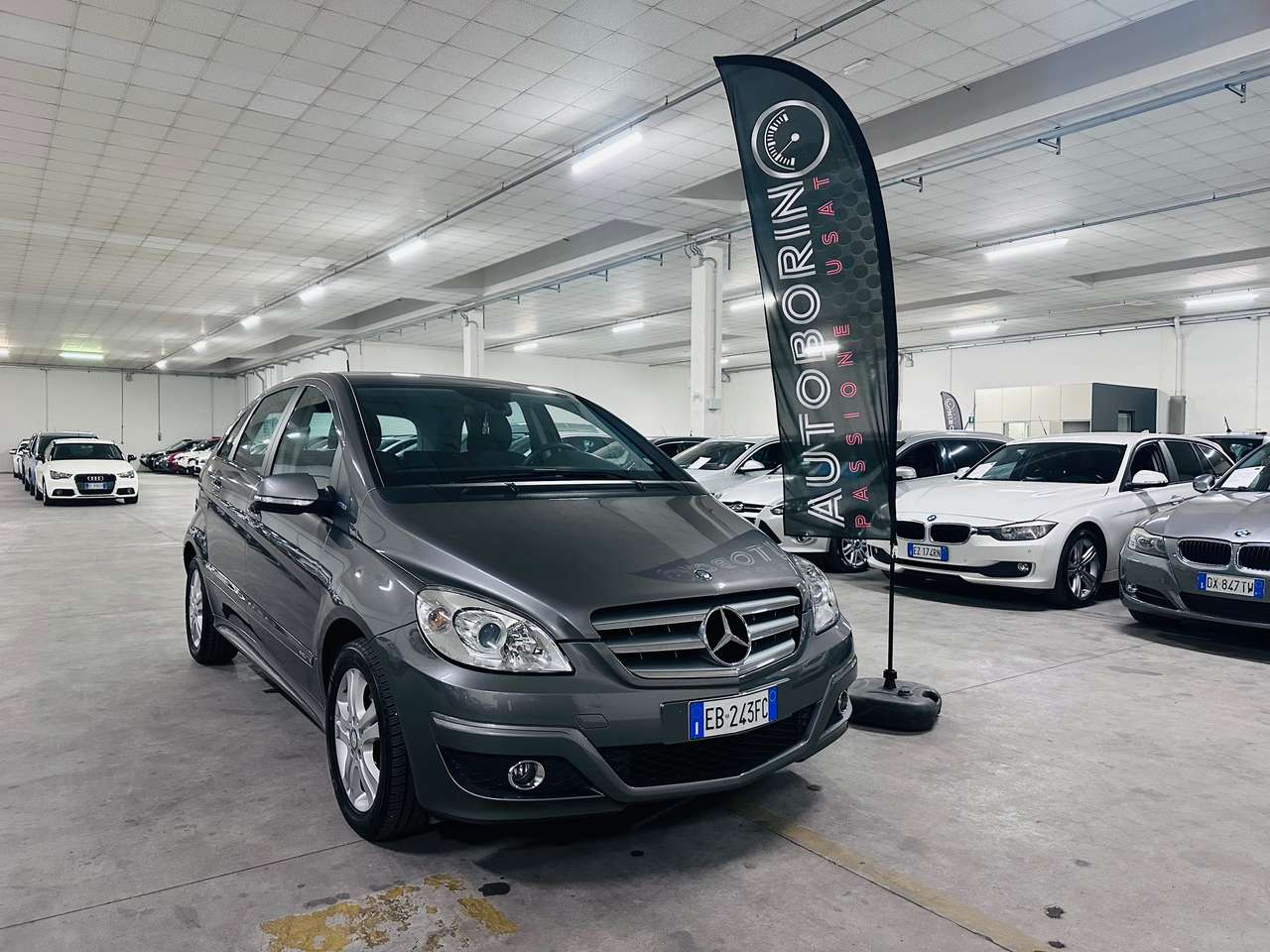 Mercedes-Benz B 180 Classe B - T245 be Premium
