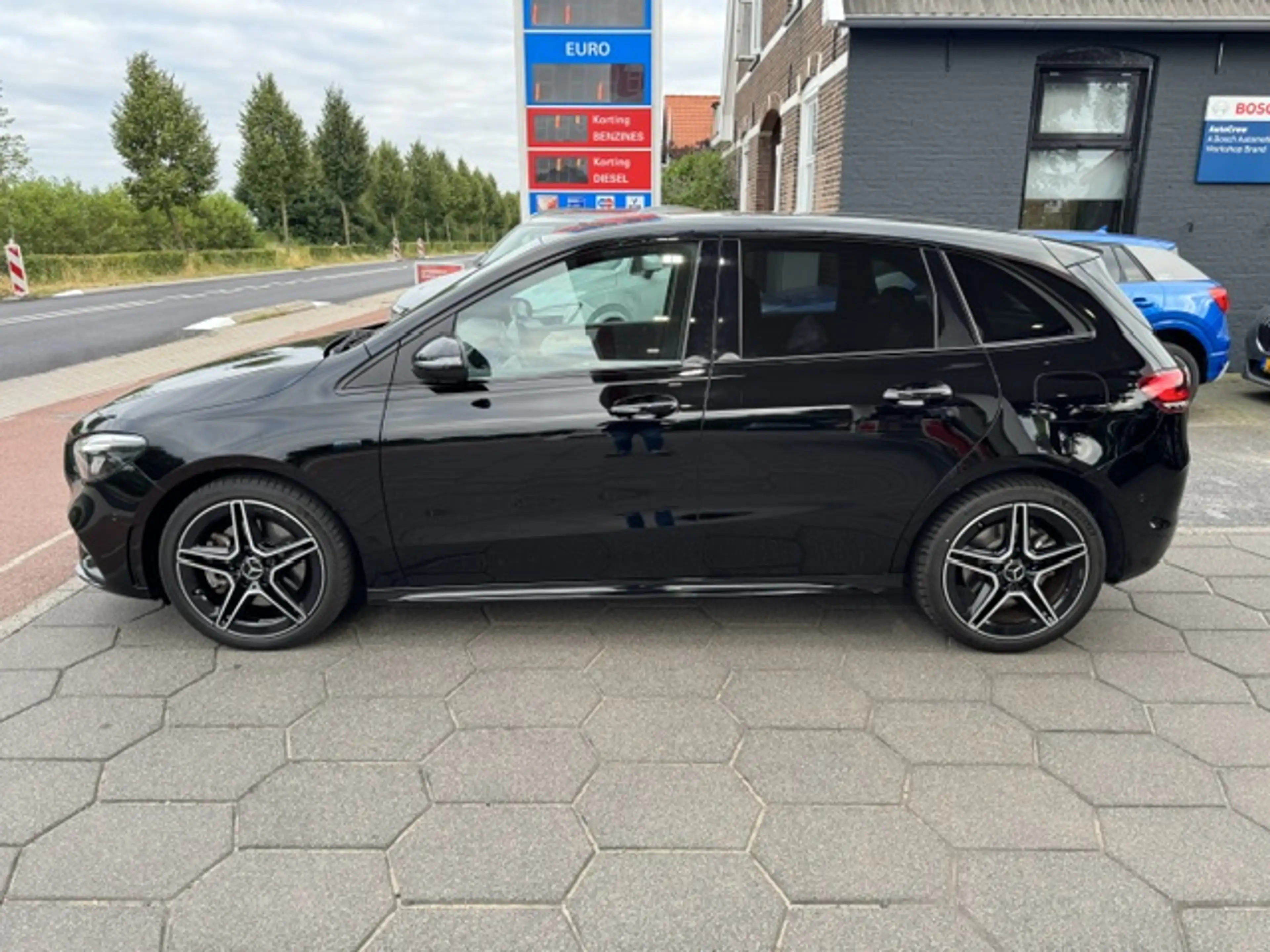Mercedes-Benz B 250 B250 e 218PK 8G-DCT Business Solution AMG Limited — photo 3