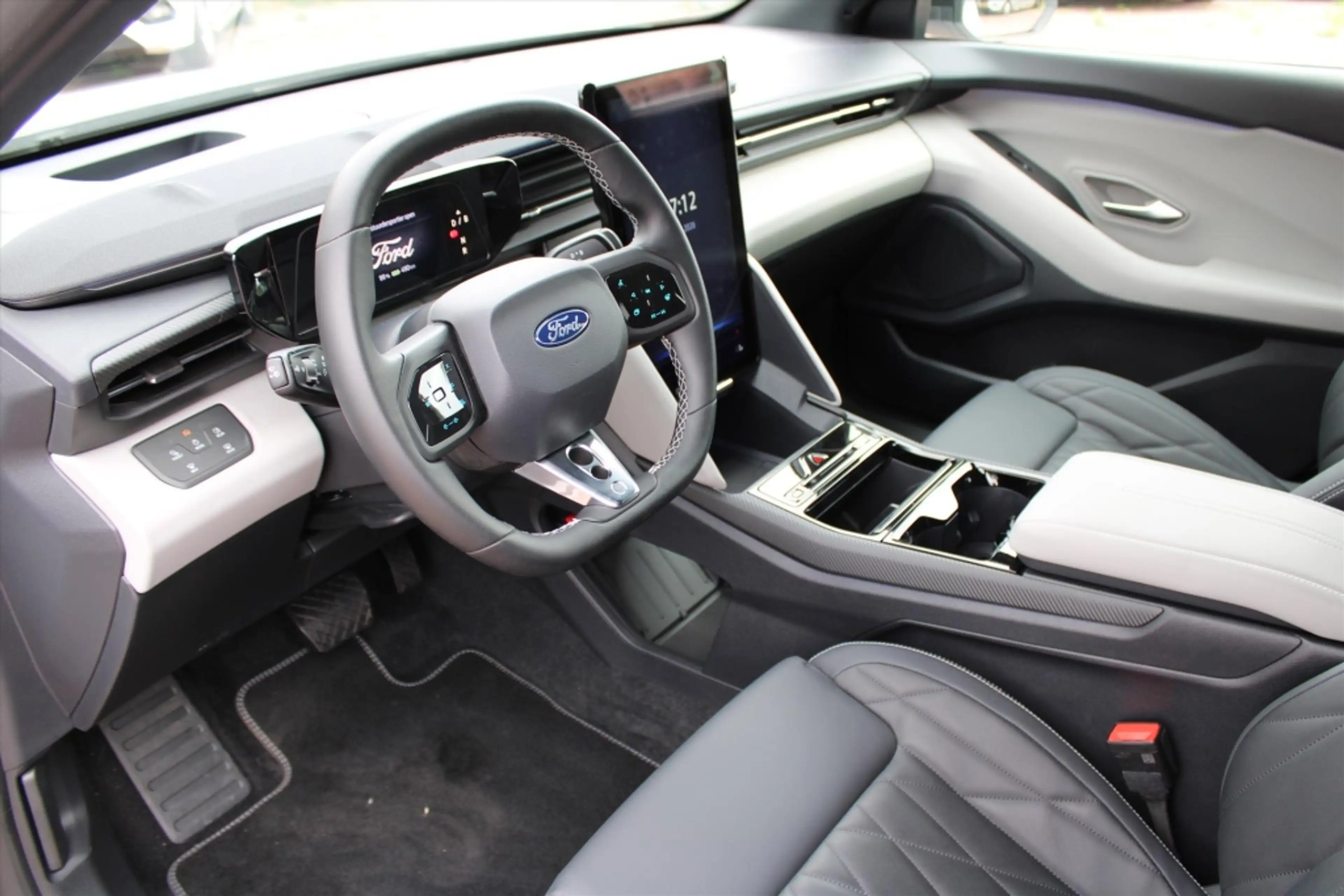 Ford Capri Extended Range AWD 79kWh 340pk Premium, Driver Ass — photo 15