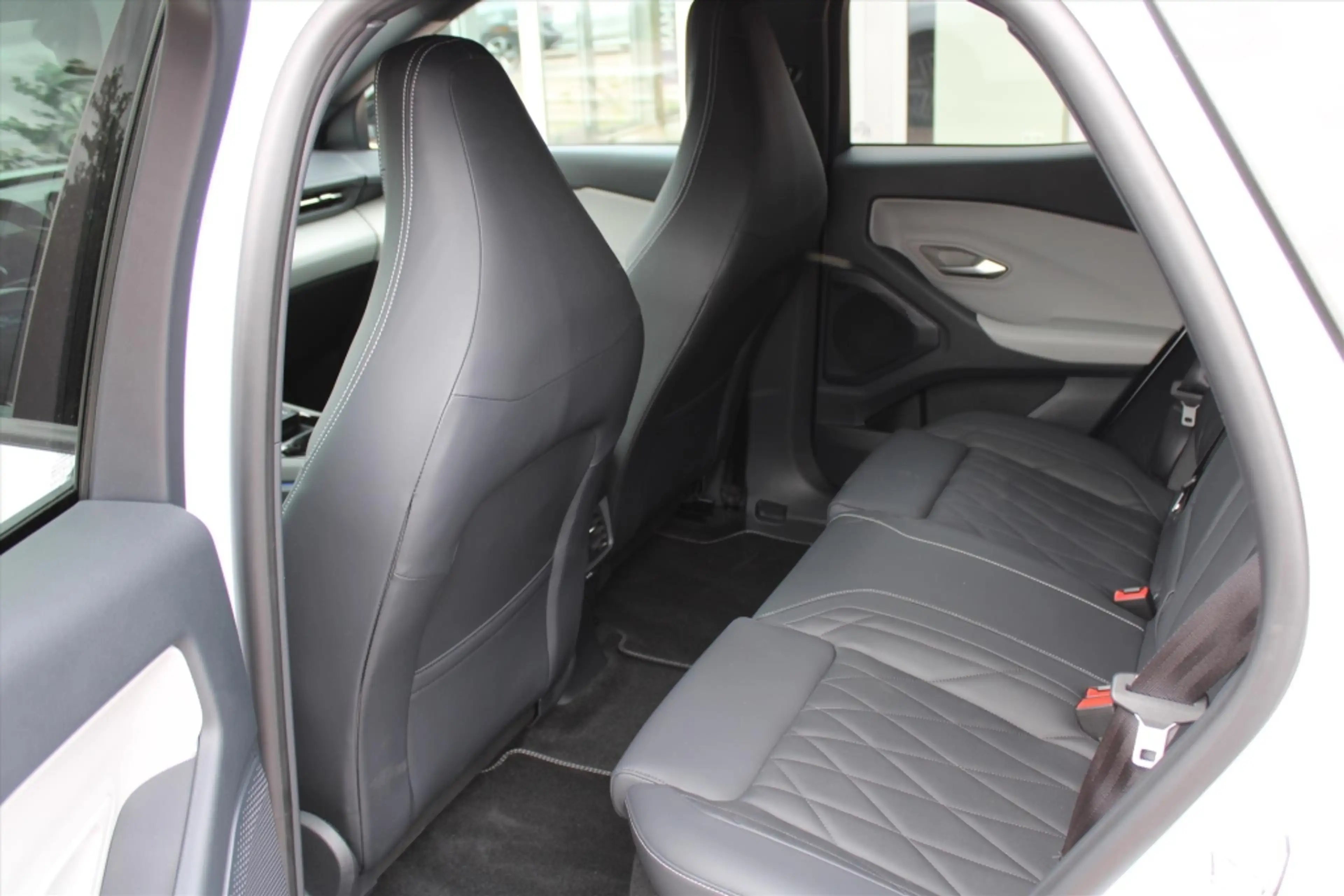 Ford Capri Extended Range AWD 79kWh 340pk Premium, Driver Ass — photo 26