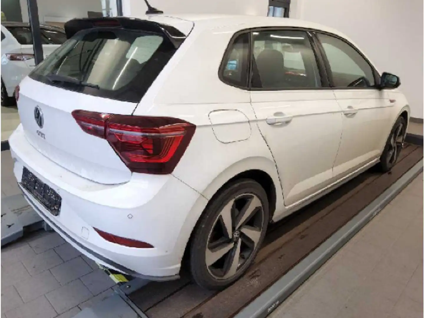 Volkswagen Polo GTI 2.0 TSI DSG IQ.LIGHT CARPLAY EPH SHZ Weiß - 2