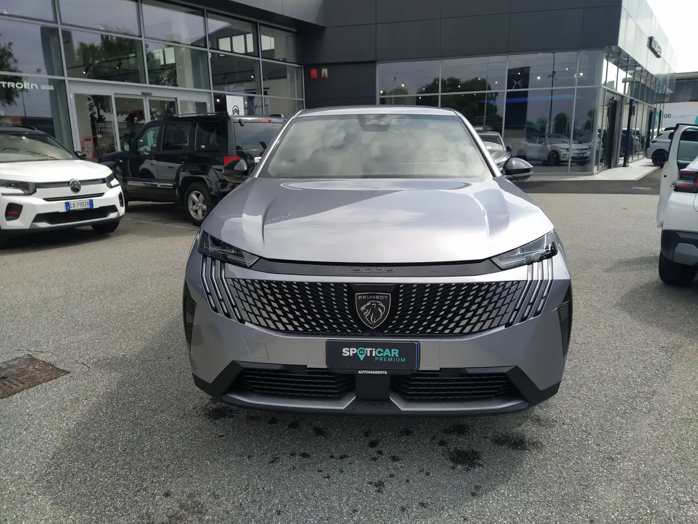 Peugeot 3008 Nuovo 3008 1.2 Hybrid 145cv DCS6 ALLURE DEMO Ezüst - 2