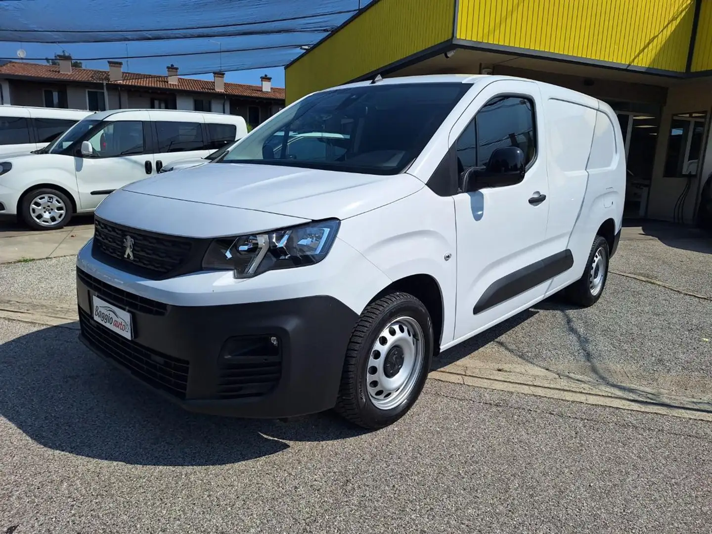 Peugeot Partner BlueHDi 100 S&S PL Furgone Premium 3 POSTI N°GV07 Bianco - 1