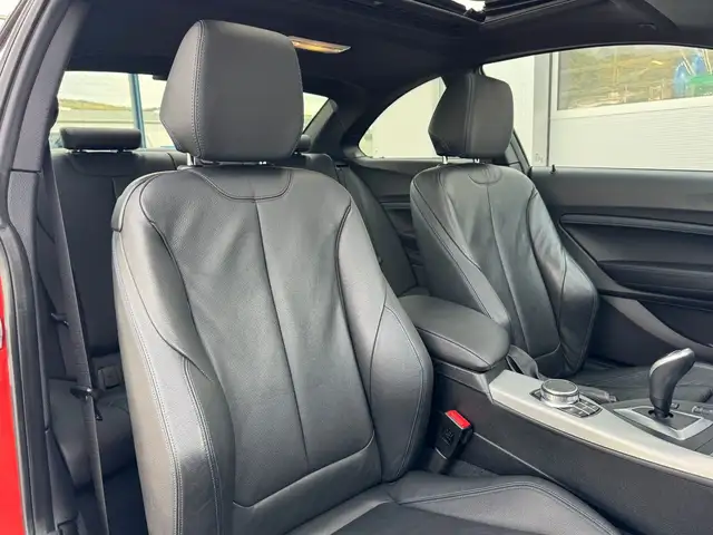 BMW 2 Series view 29
