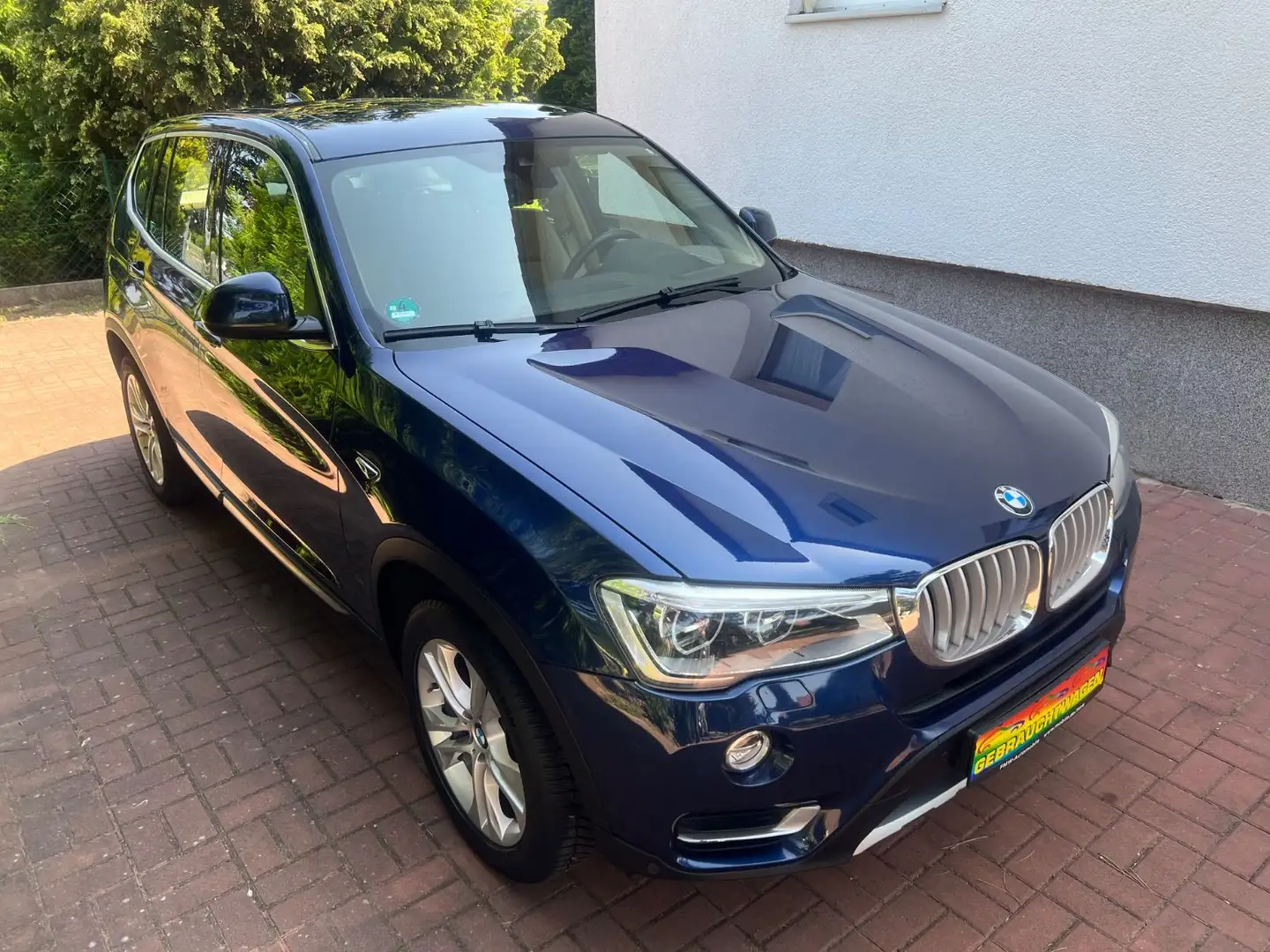 BMW X3 xDrive 28 i XLine 1.Besitz Bleu - 2