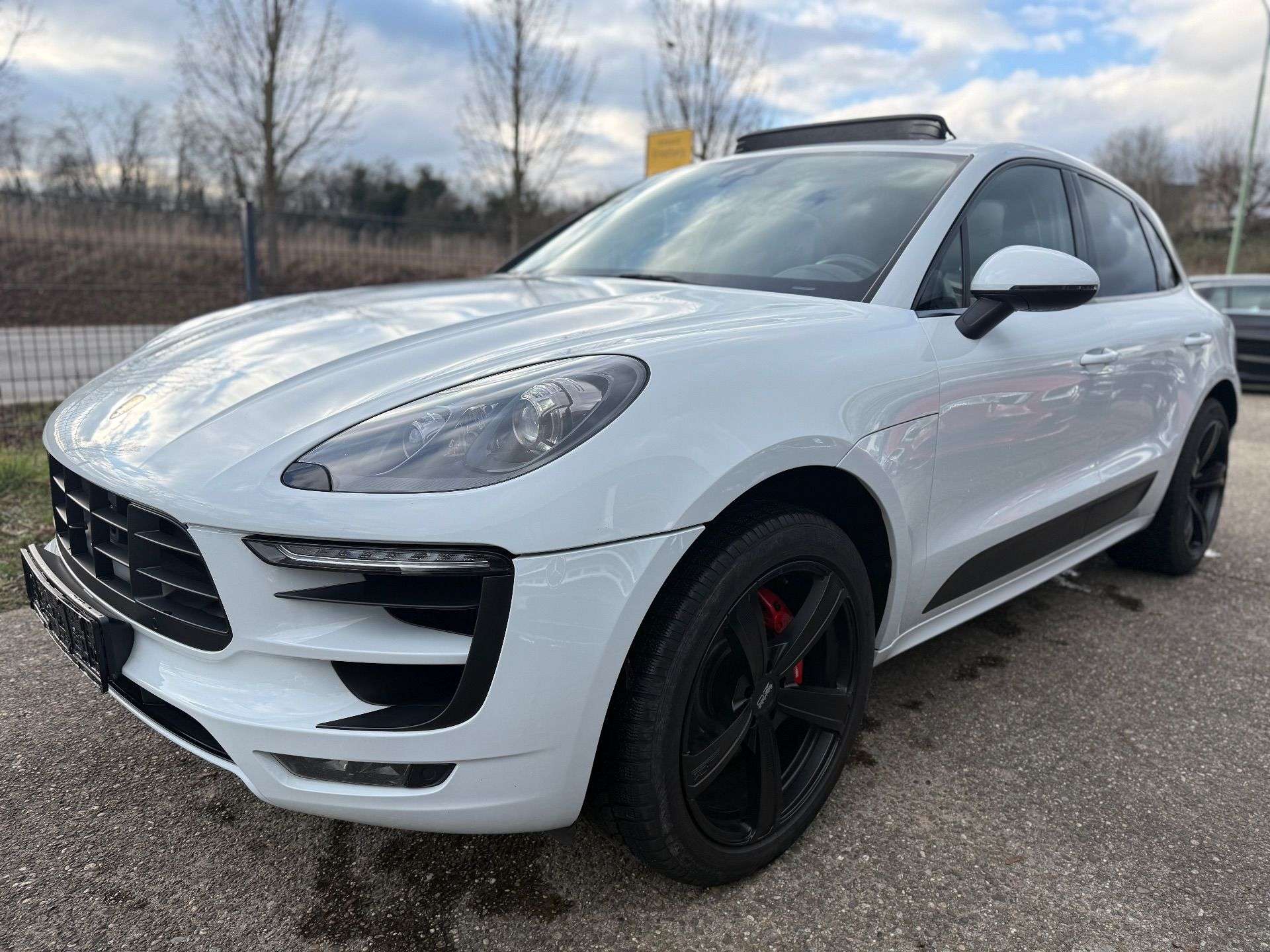 Second hand Porsche Macan GTS