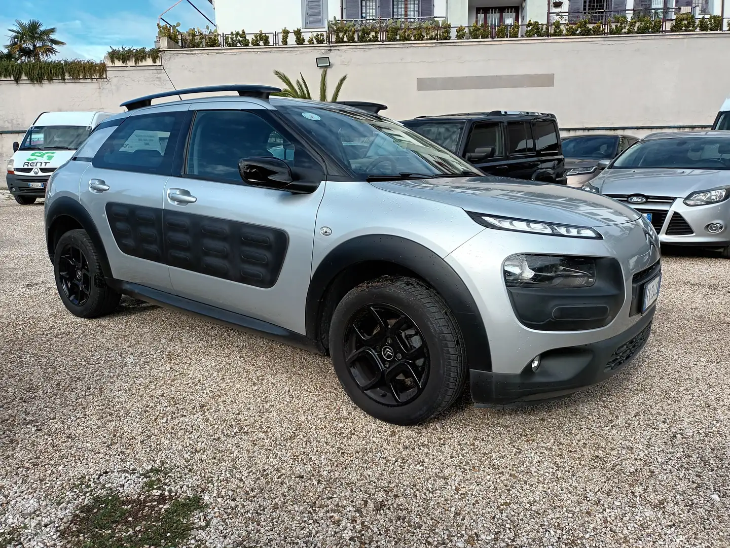 Citroen C4 C4 Cactus 2014 Cactus 1.2 puretech Shine 82cv E6 Argento - 2