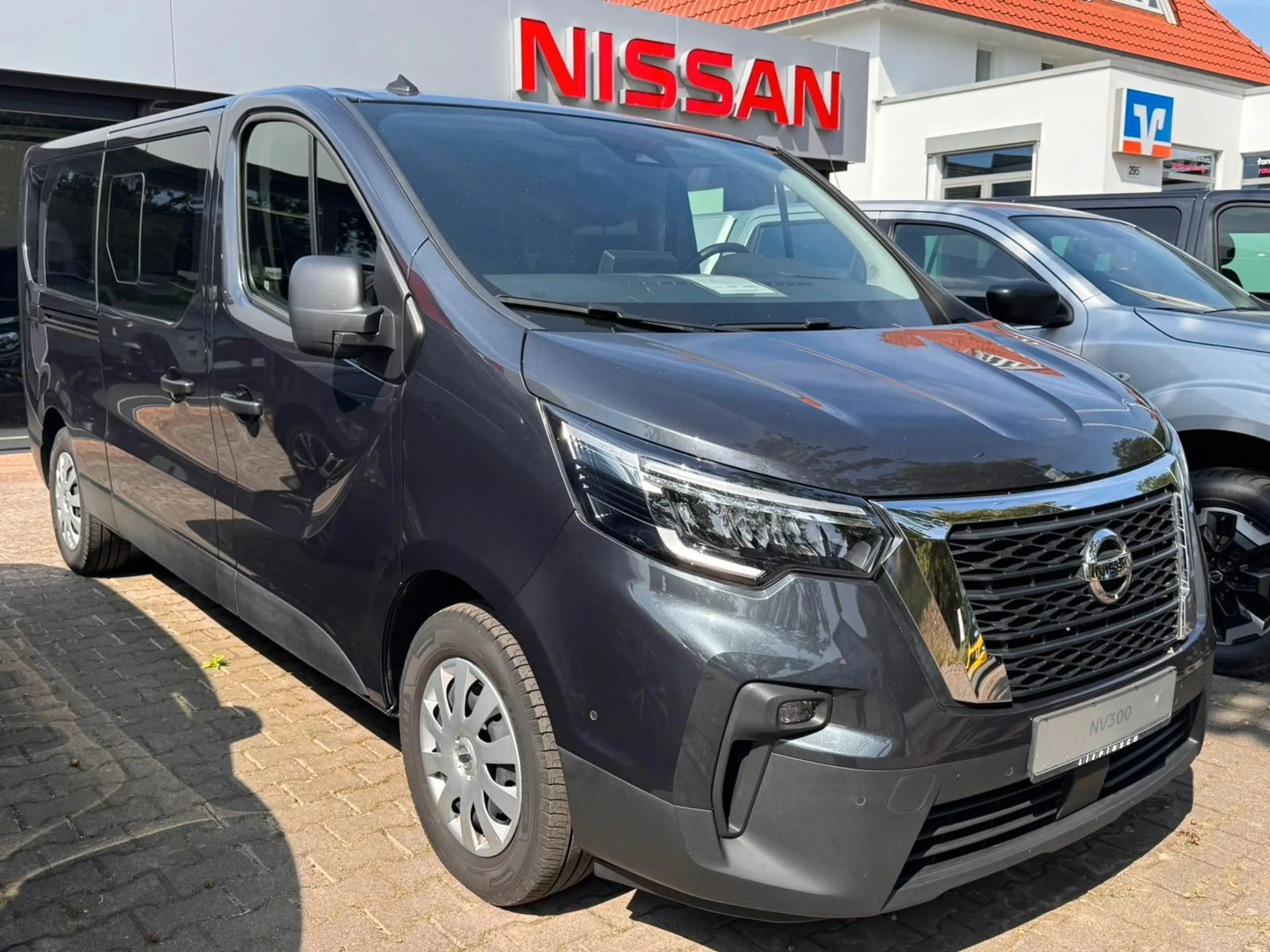Nissan Primastar Kombi L2H1 3,0t N-Connecta — photo 3